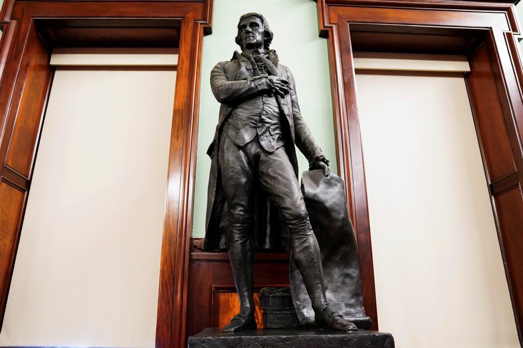 The statue of Thomas Jefferson to be