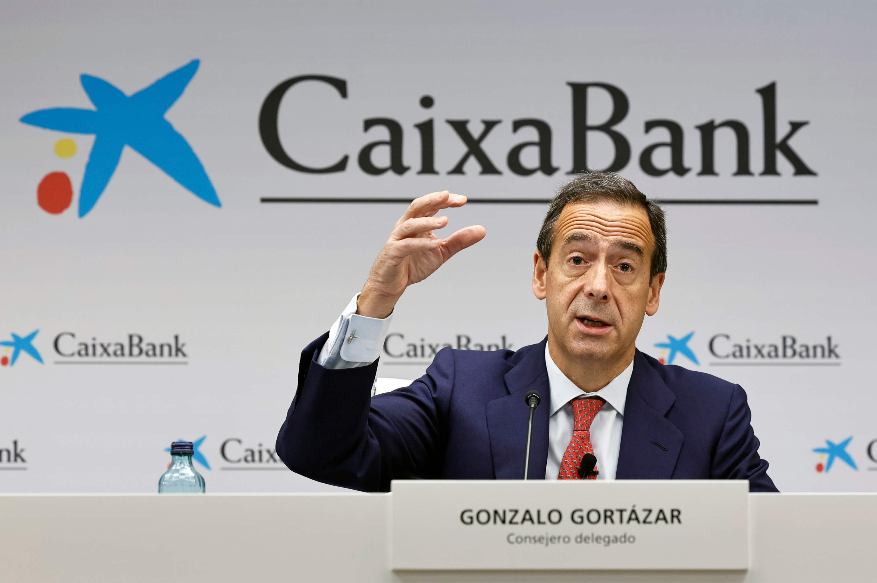 El consejero delegado de CaixaBank, Gonzalo Gortzar, en la presentacin de resultados.