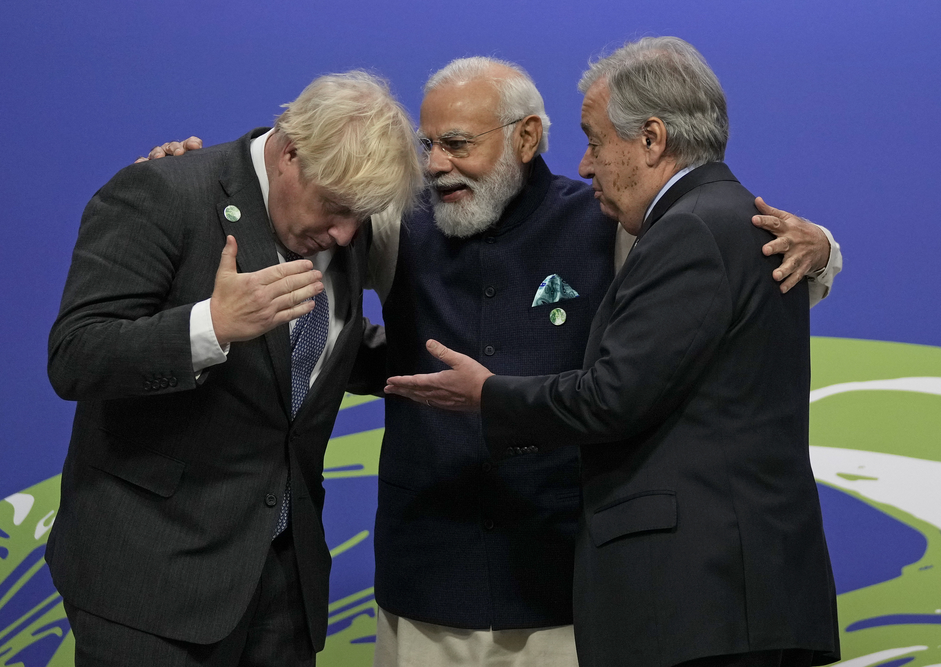 Boris Johnson (izquierda), António Guterres, secretario genearl de la ONU y el primer ministro indio, Narendra Modi.