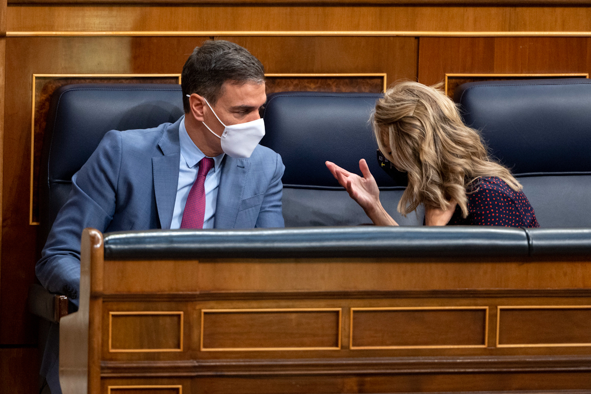 Pedro Sánchez y Yolanda Díaz, este jueves, en el Congreso.