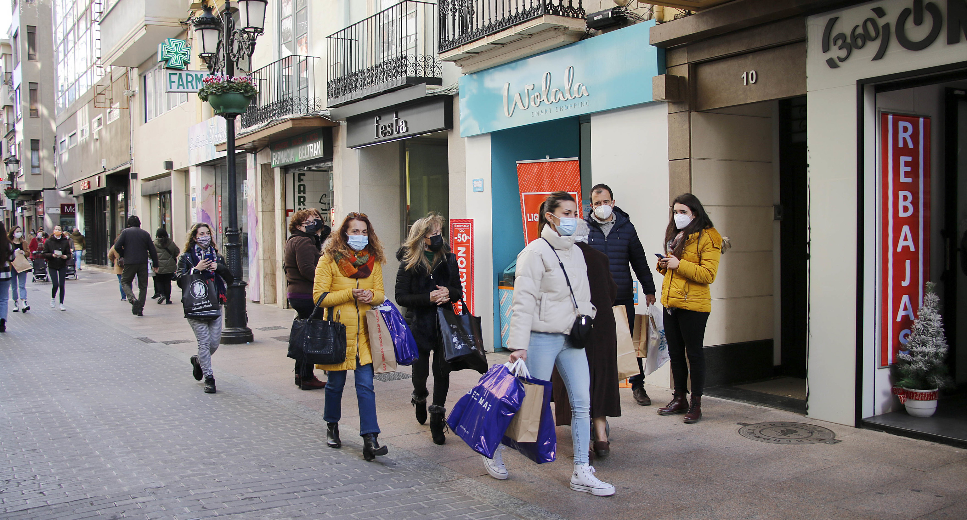 Imagen de establecimientos comerciales del centro de Castellón.