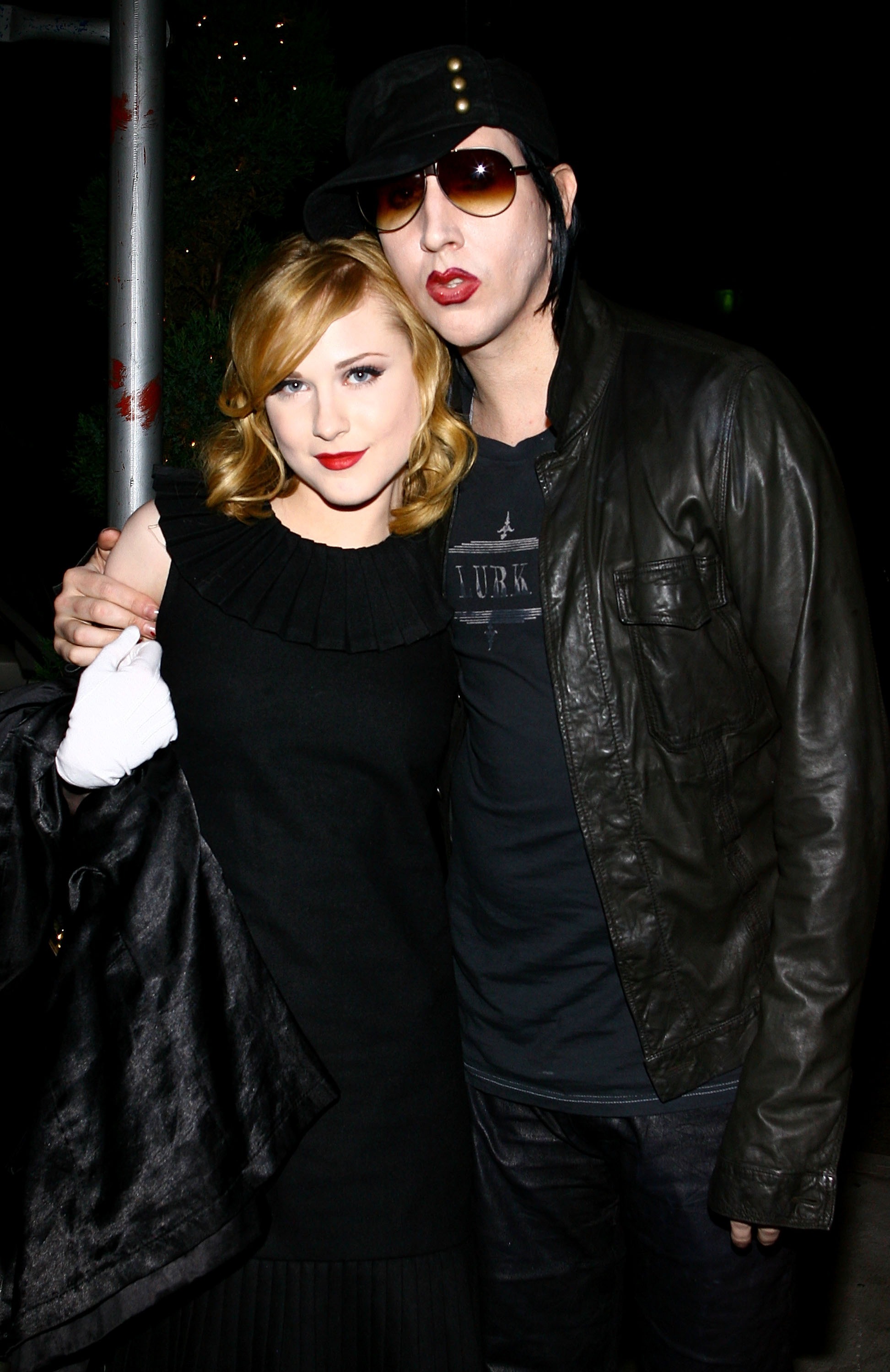 Marilyn Manson junto a Evan Rachel Wood, otra ex pareja que le ha acusado, en 2007.