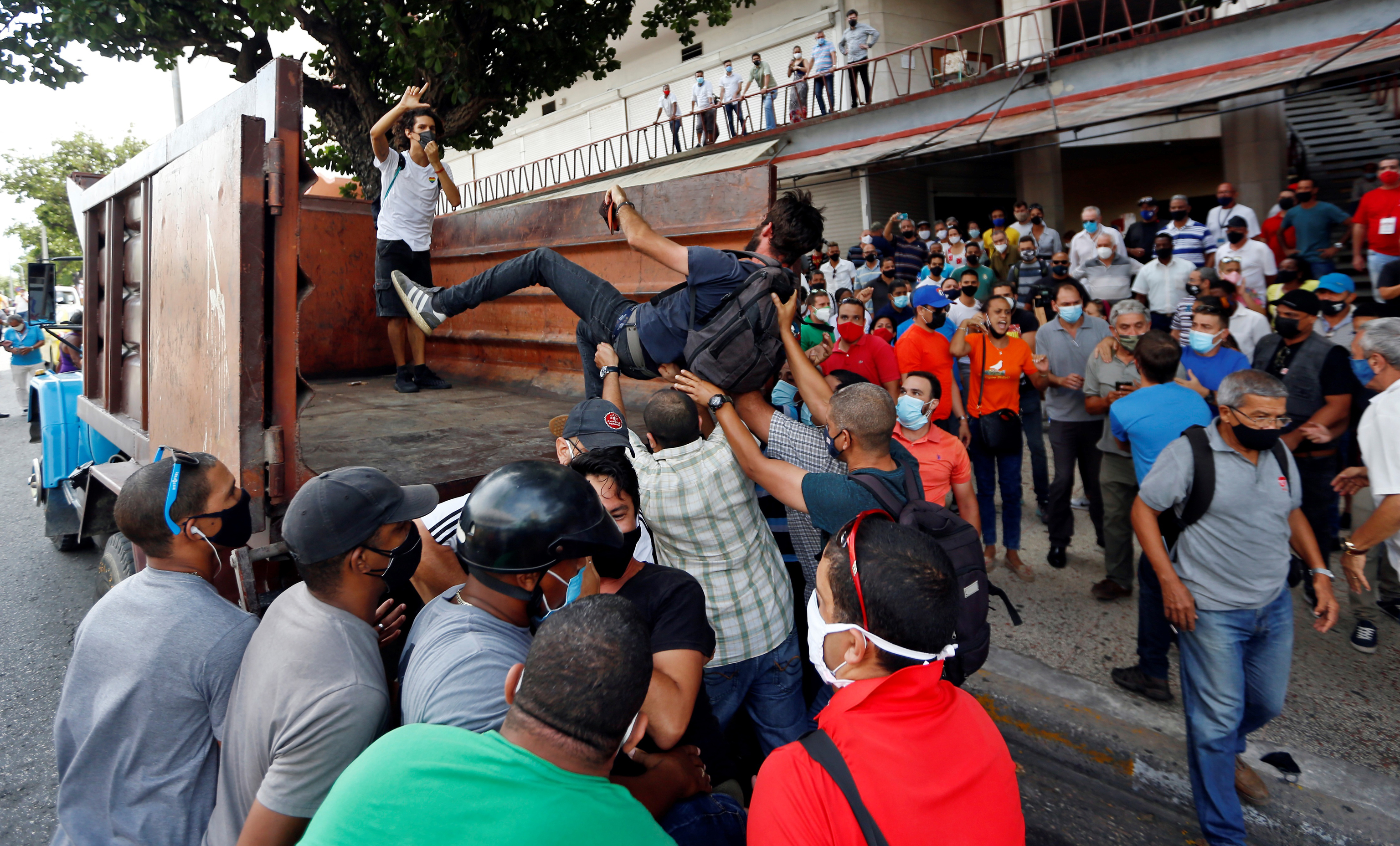Manifestantes contra el Gobierno en La Habana.