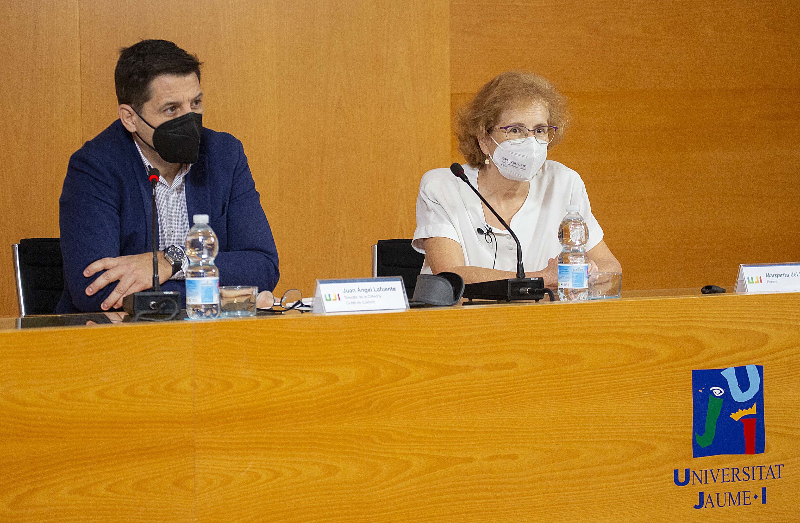 Juan ngel Lafuente y Margarita del Val, este martes, poco antes de la charla en la UJI.