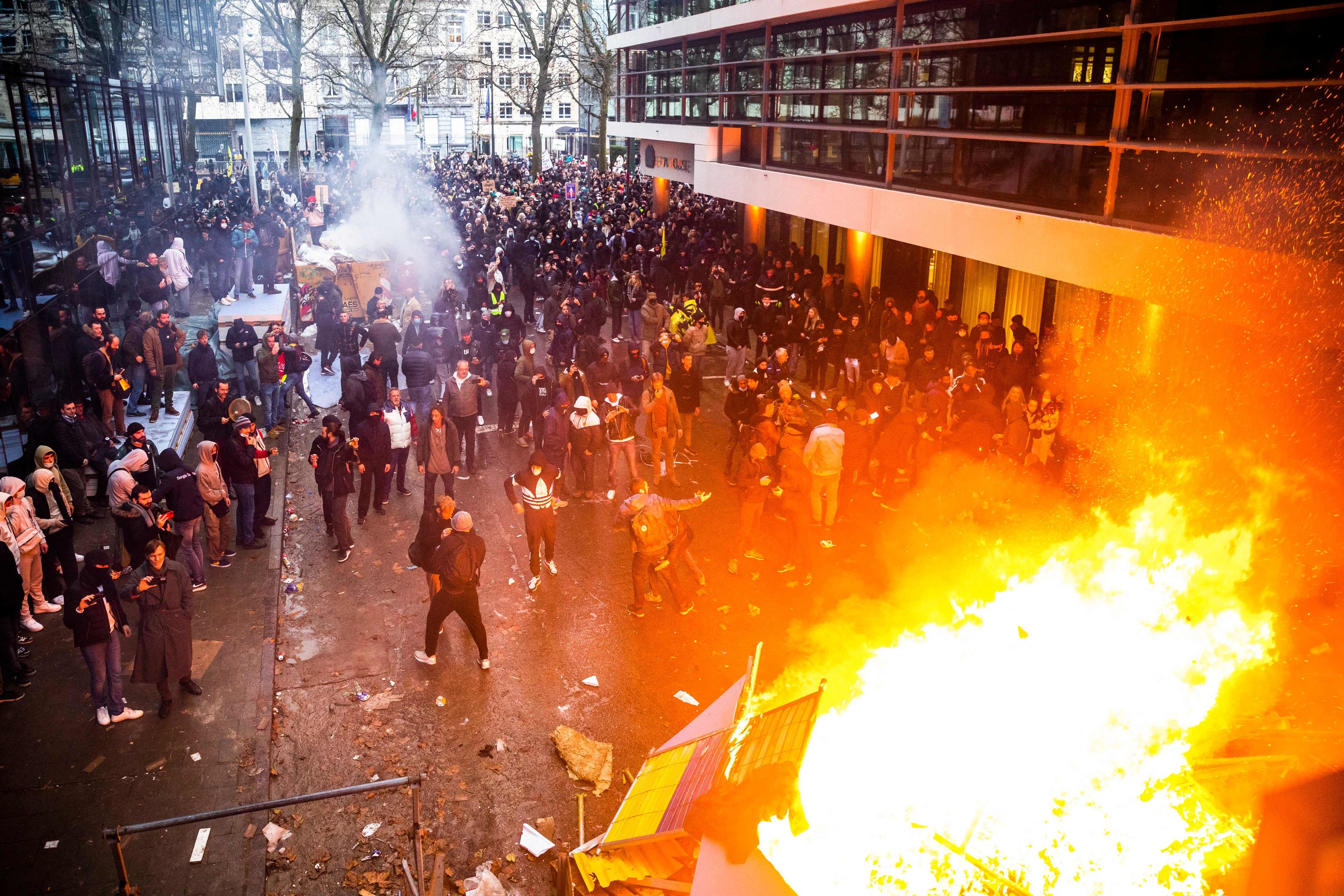Protesta contra las medidas anticovid, hoy, en Bruselas.