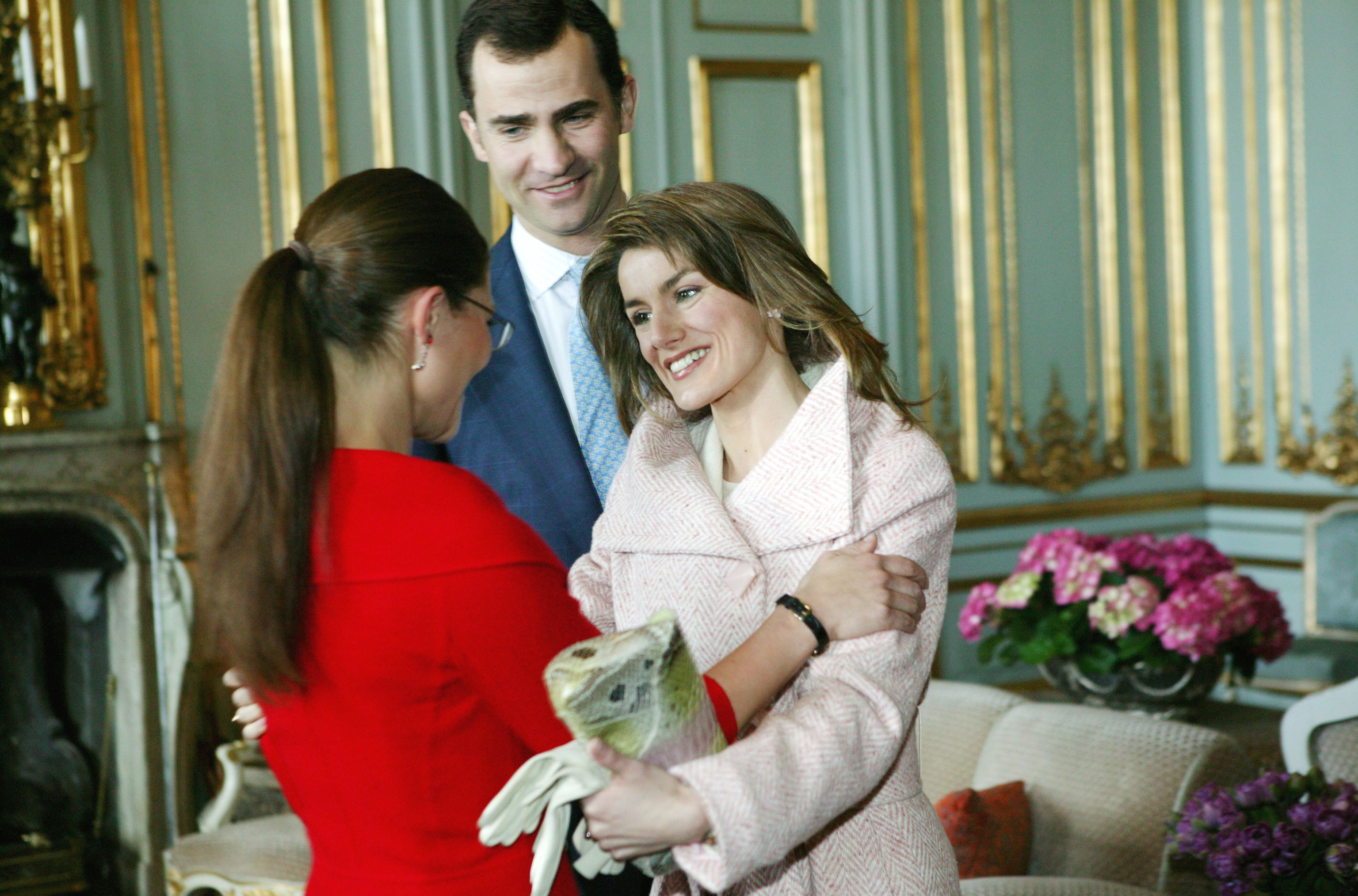 Los Prncipes espaoles y la princesa Victoria de Suecia, en 2005.