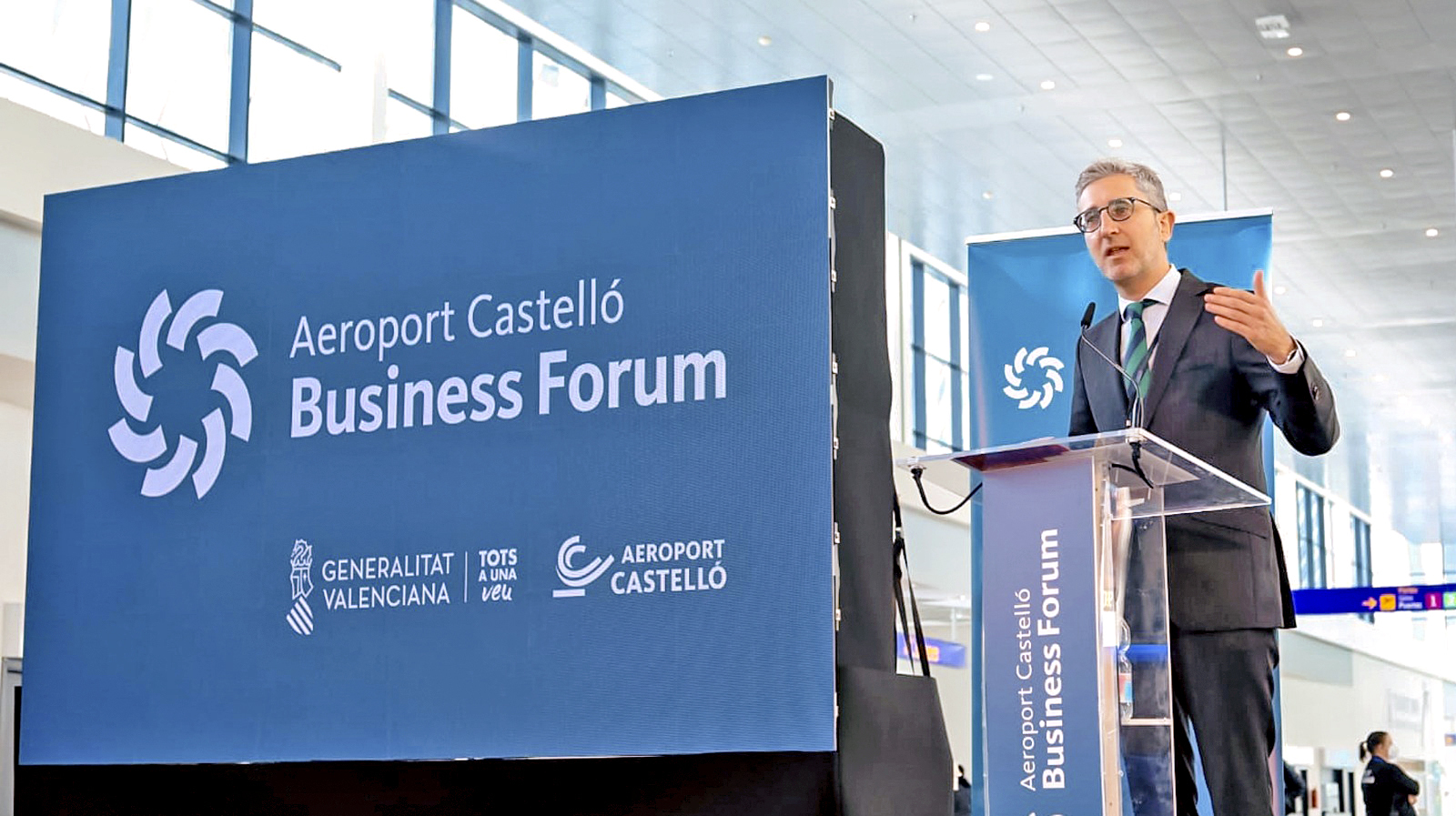 Vista del aeropuerto de Castell que ayer acogi un 'Business Forum' para tratar su futuro desarrollo.