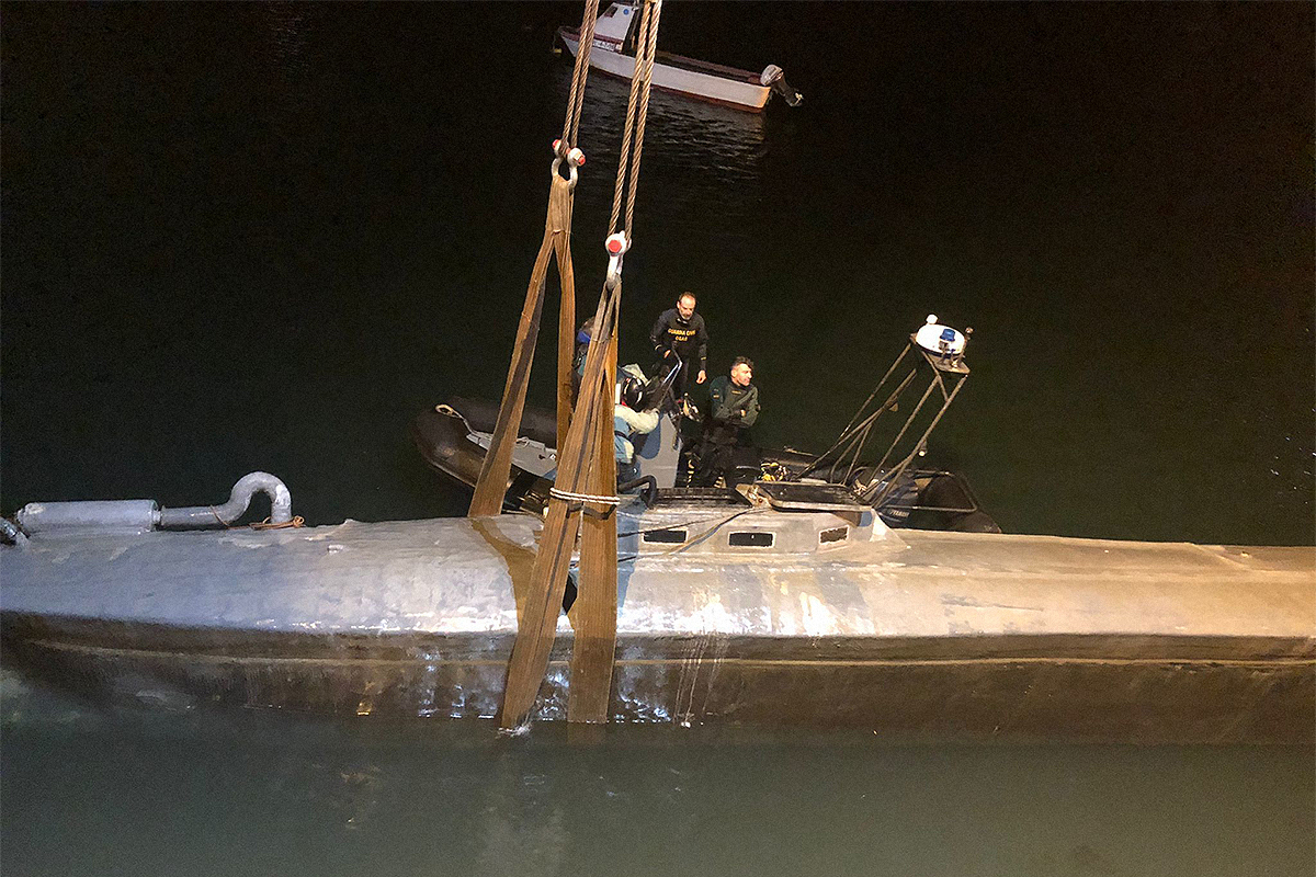 Los narcosubmarinos hundidos frente a las costas espaolas que cruzaron el Atlntico cargados de coca pero nadie vio ni reflot