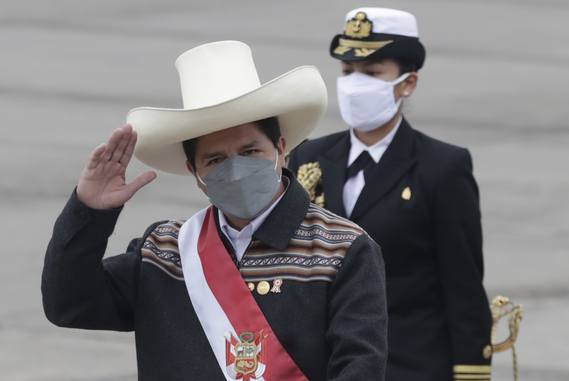 El presidente de Per, Pedro Castillo, durante un desfile militar en Lima.