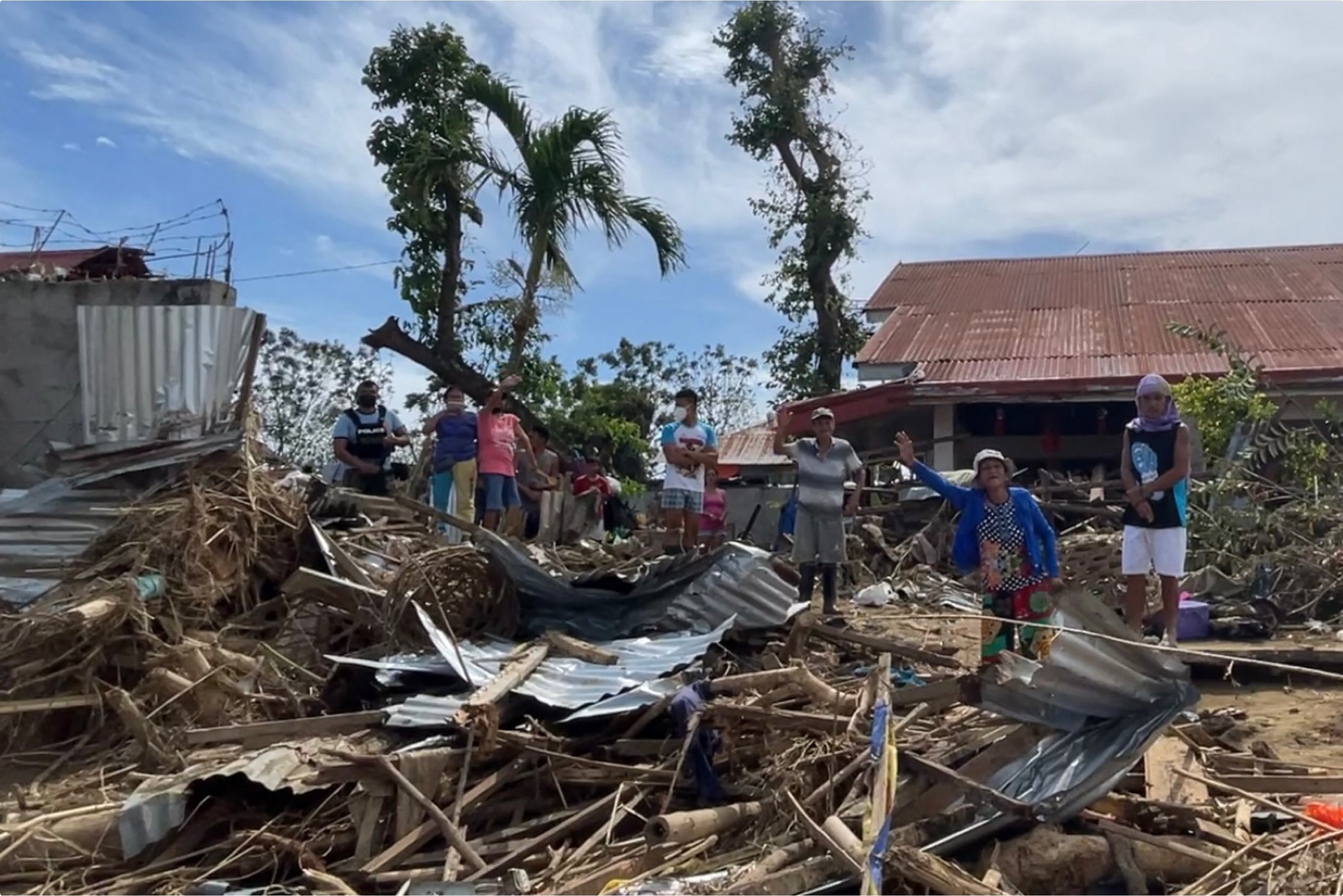 Casas arrasadas por el tifn en Bais (Filipinas).