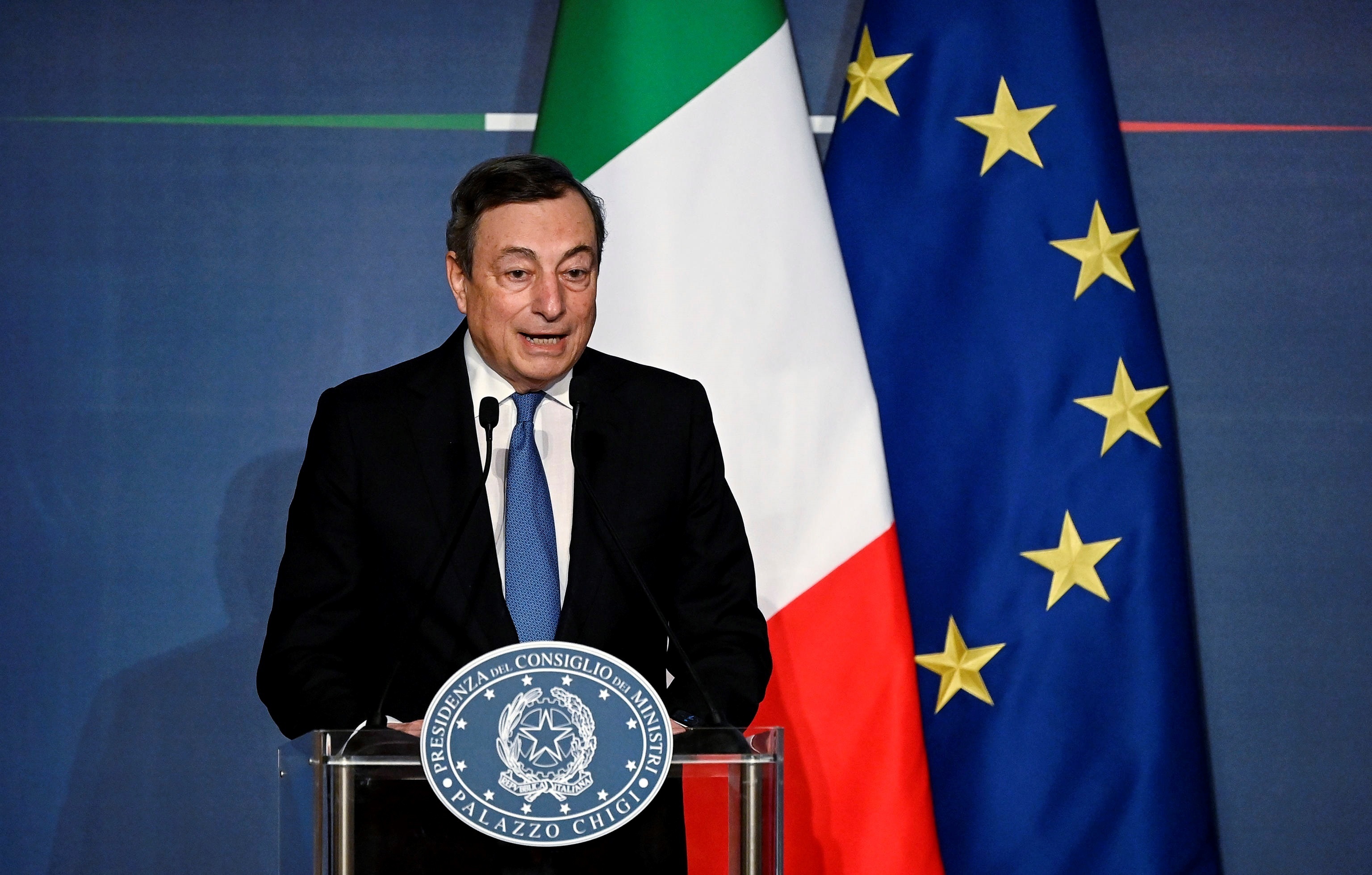 Mario Draghi ofrece su ltima rueda de prensa del ao.