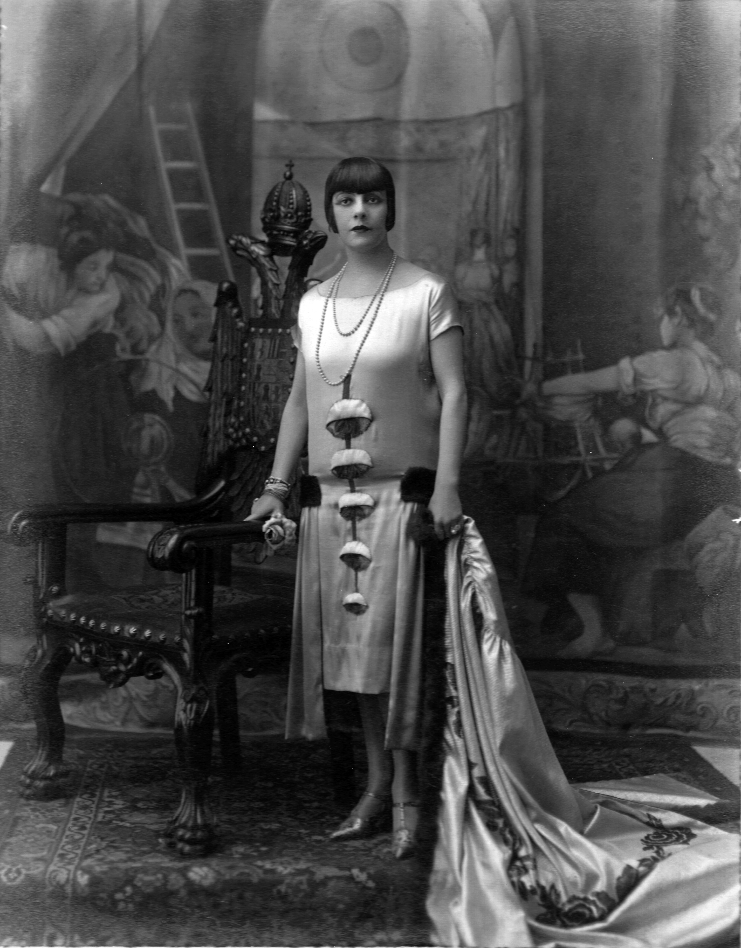 Elena Jordi en 1910, en una fotografa de estudio de Jos Walken.