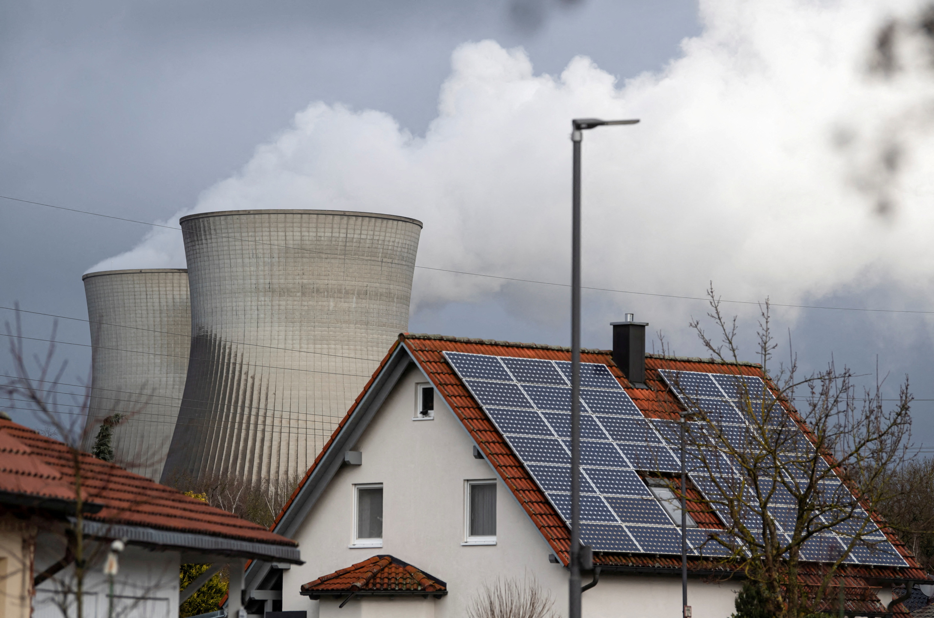 La UE se prepara para considerar ‘verdes’ el gas y la energía nuclear