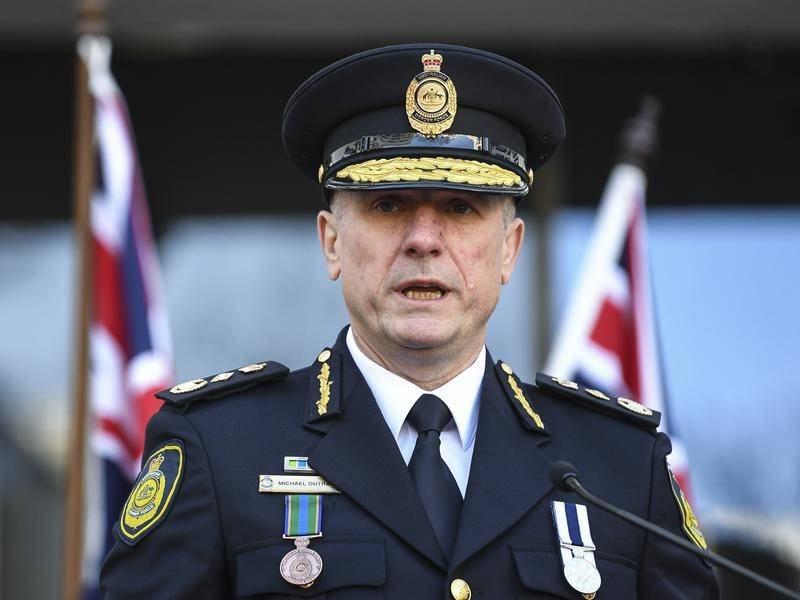 Michael Outram, Comisionado de la Fuerza Fronteriza.