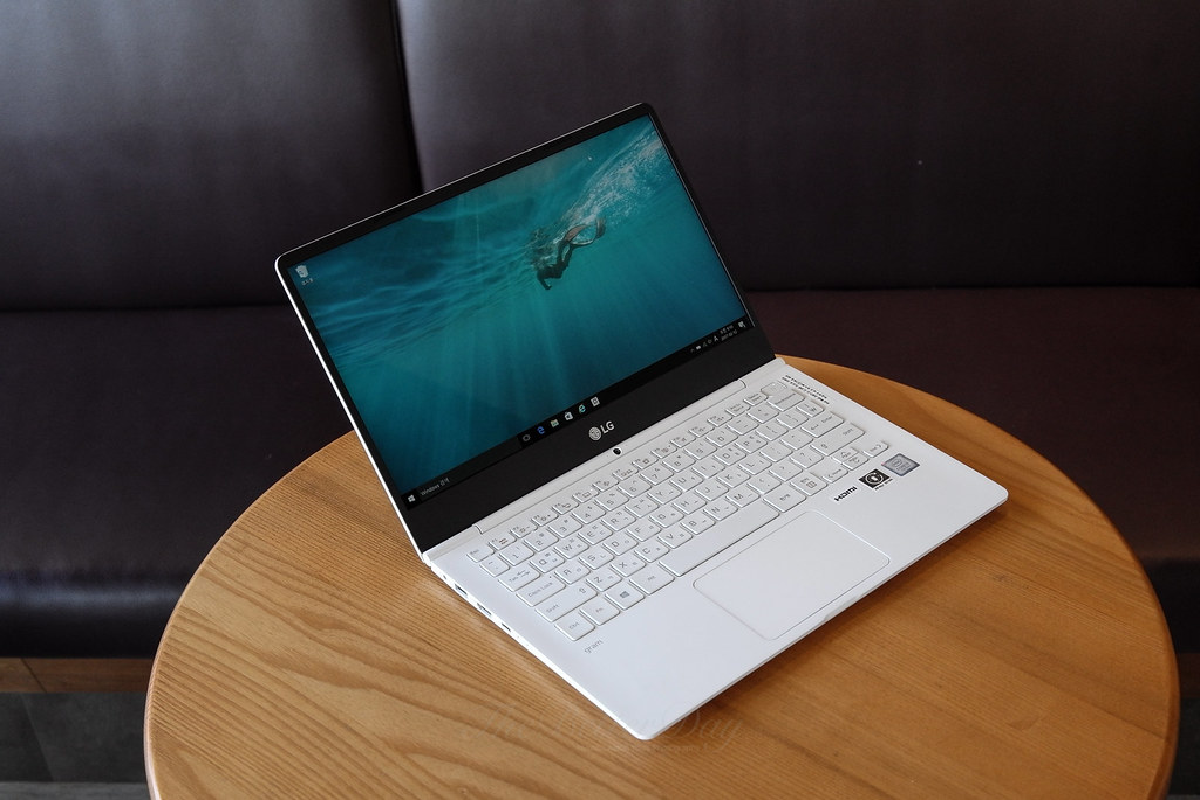La nueva gama de ordenadores porttiles de LG llega con muchas ventajas a las que merece la pena echar un vistazo.