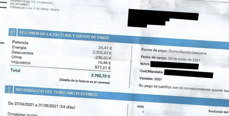 Imagen de la factura recibida por un usuario en Cádiz
