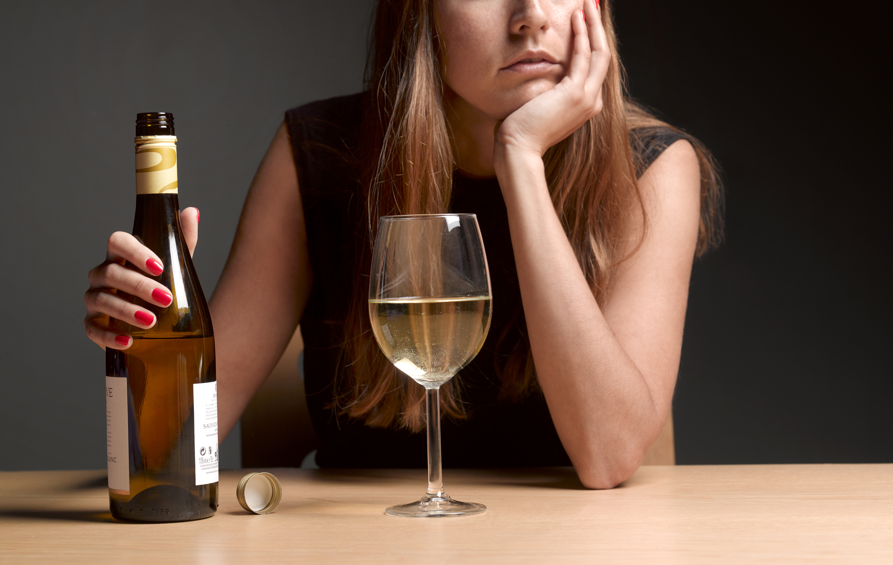 El estrs propicia el consumo de alcohol en las mujeres