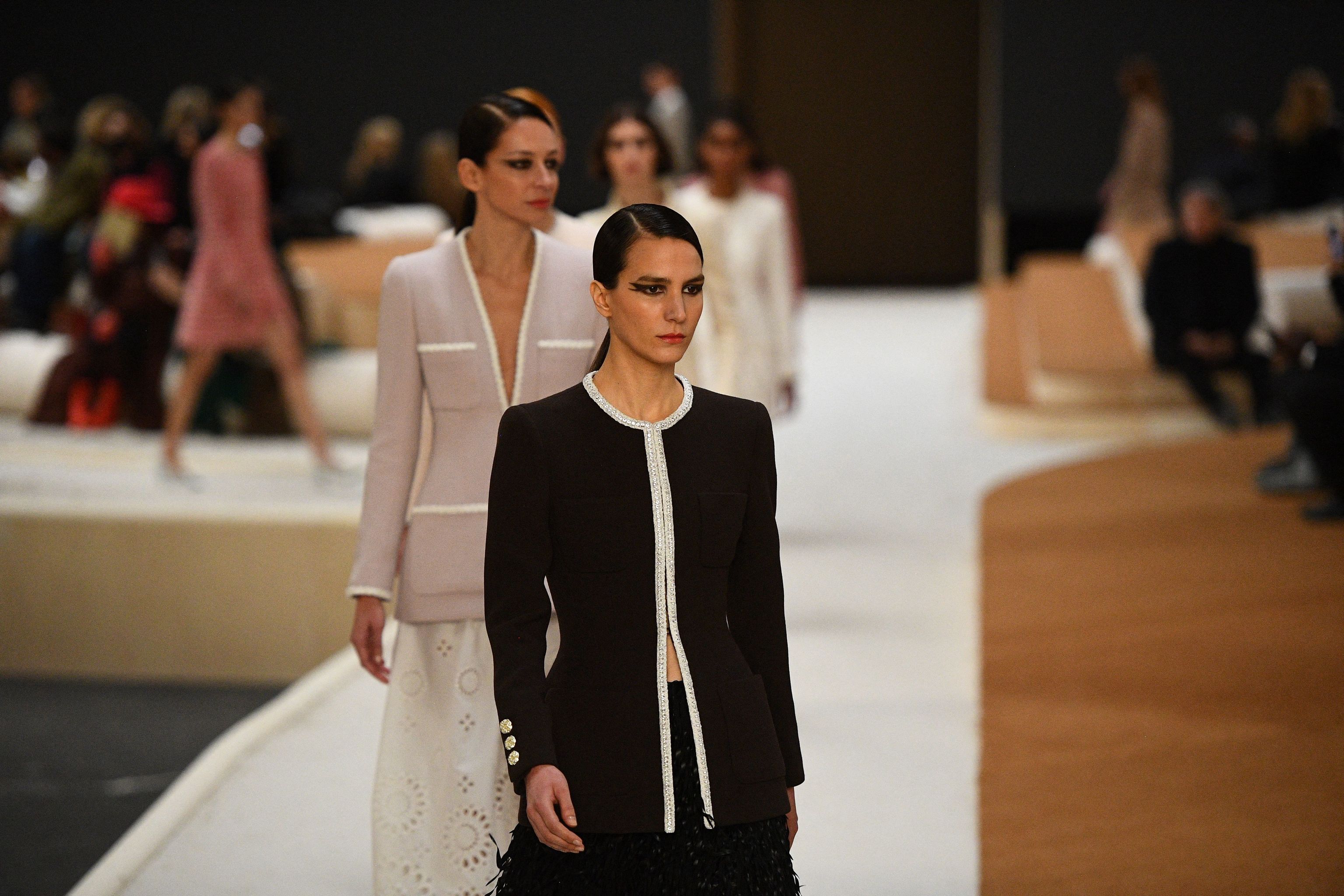 Chanel Costura 2022 o los nuevos caminos (no tan) de la moda | Moda