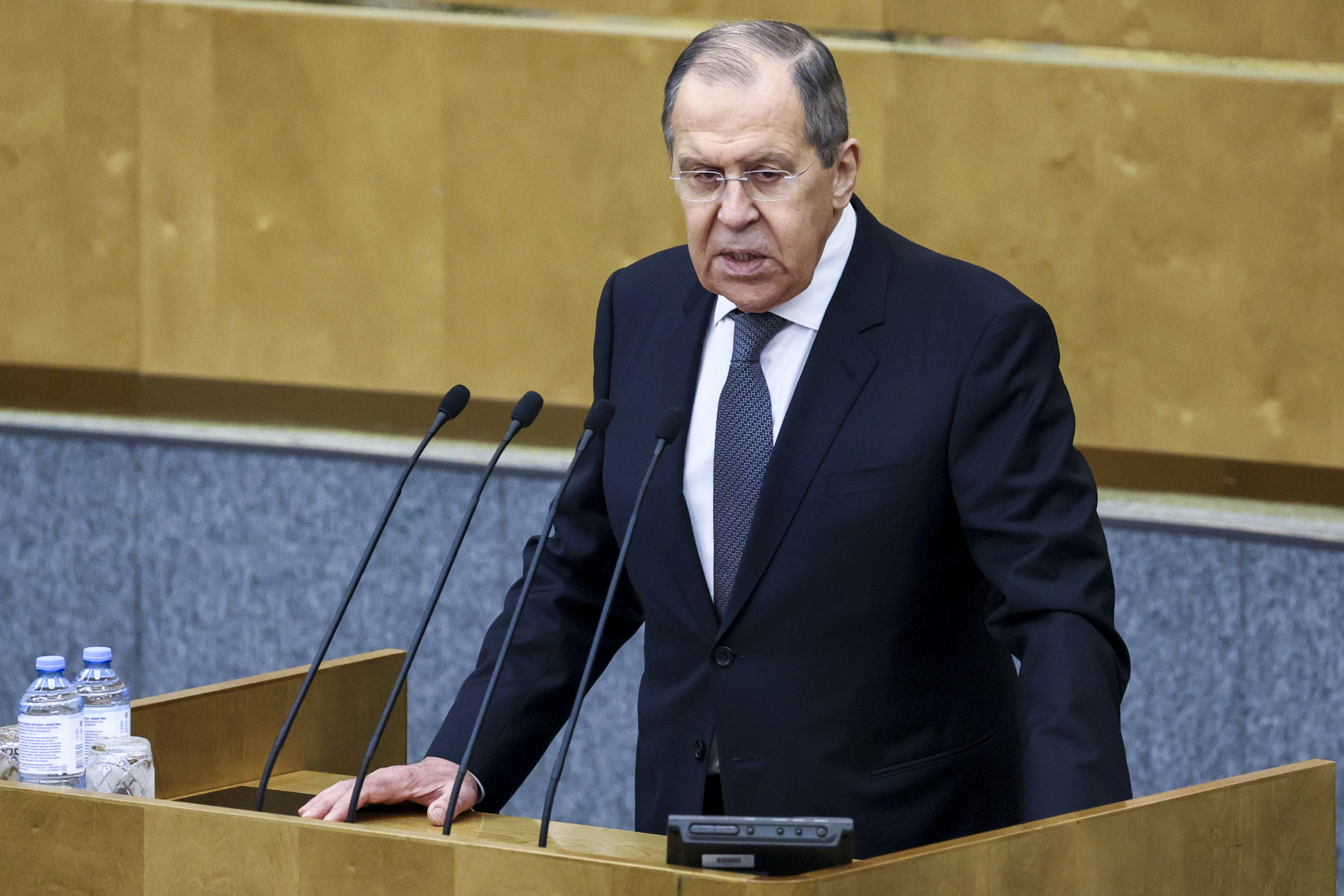 El ministro de Exteriores, Serguei Lavrov, en el Parlamento ruso.