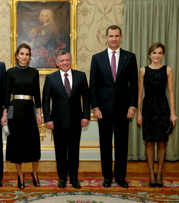 Rania y Abdal de Jordania, junto a los Reyes Felipe y Letizia, en 2015.