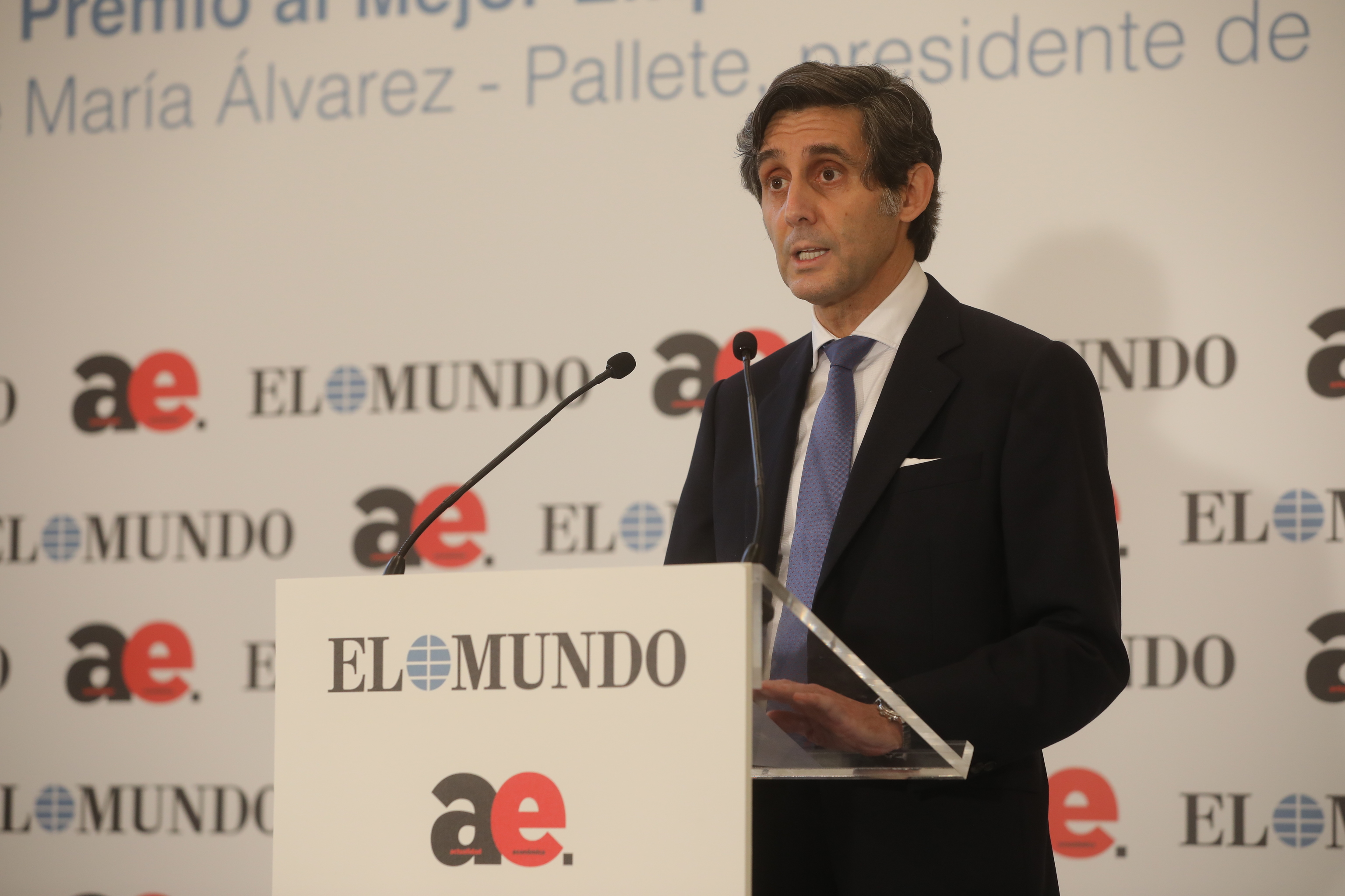 Álvarez-Pallete, durante la entrega del premio Empresario del Año de Actualidad Económica.