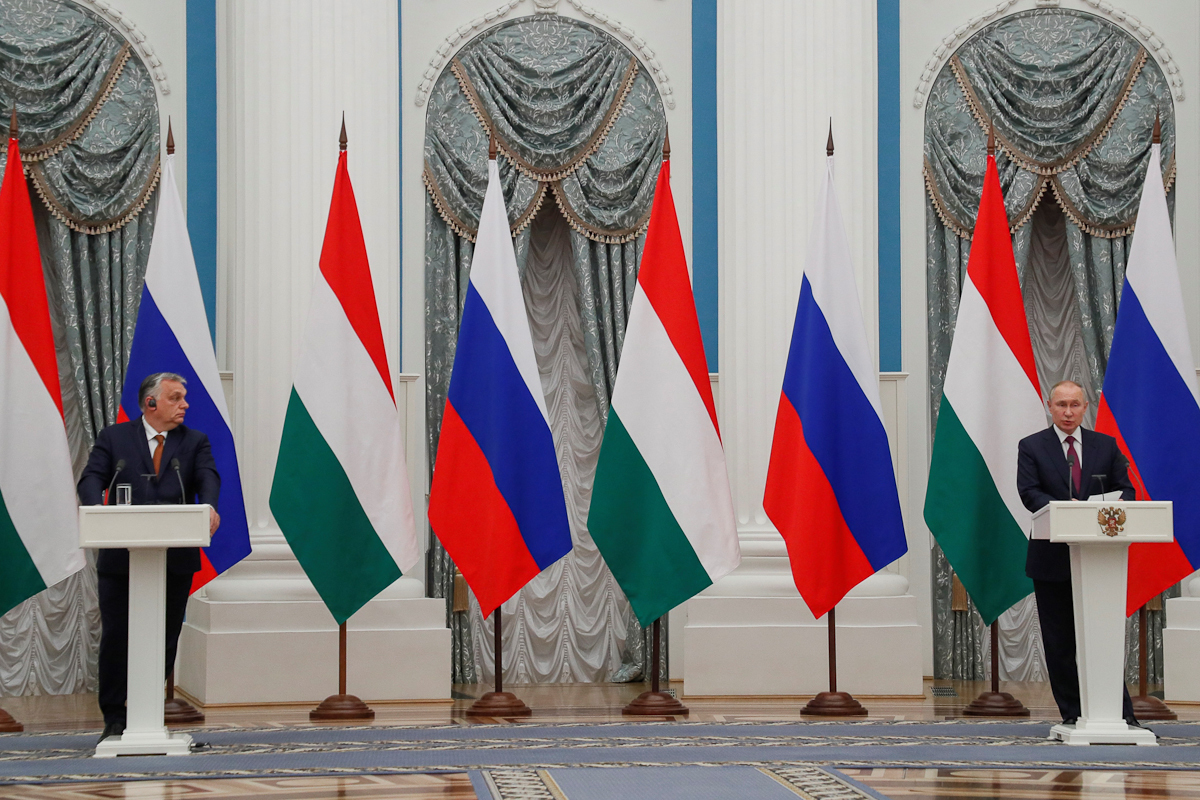 Orban con Putin, ayer, en el Kremlin.