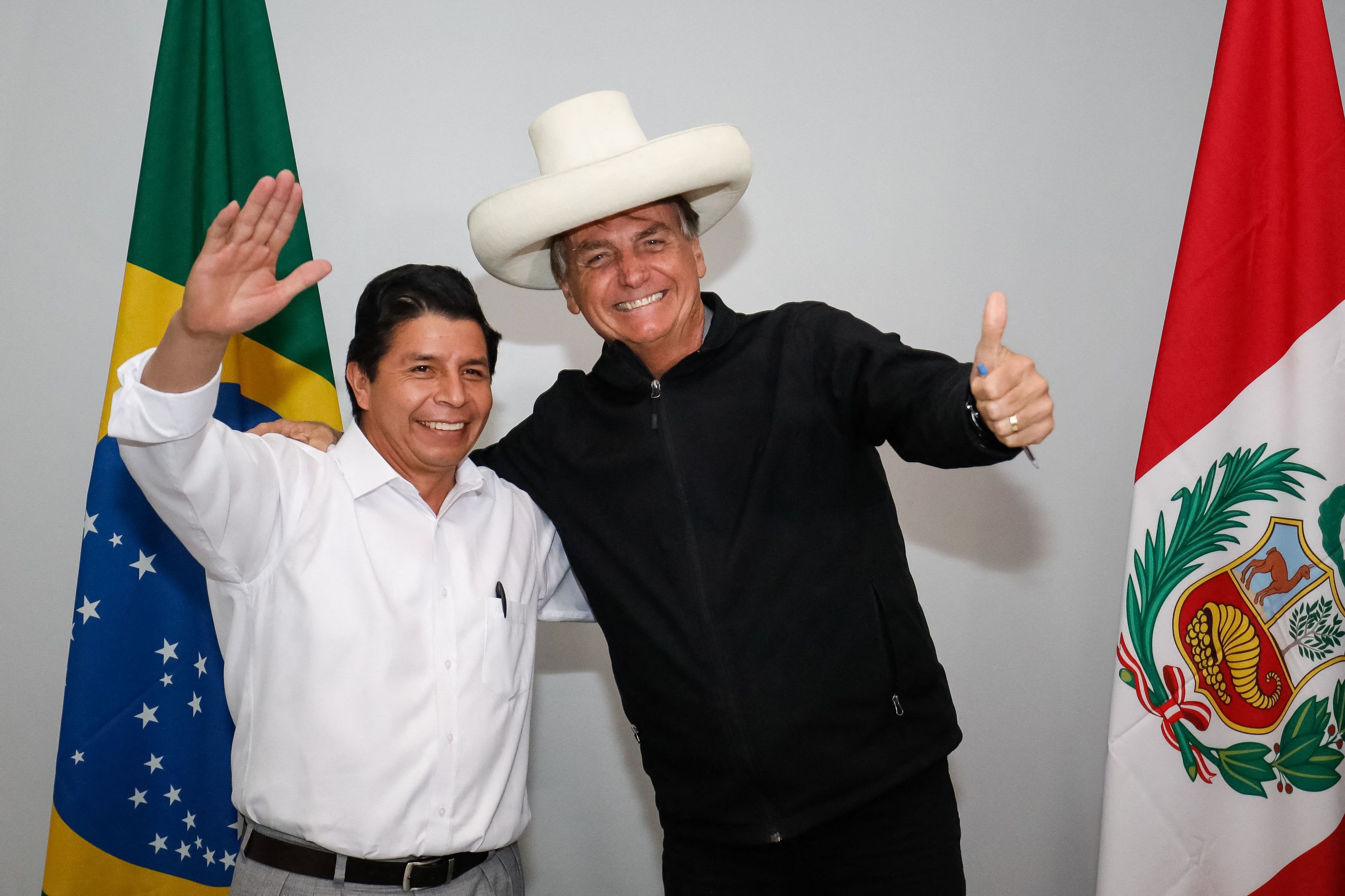 Pedro Castillo, con el presidente brasileo Jair Bolsonaro.