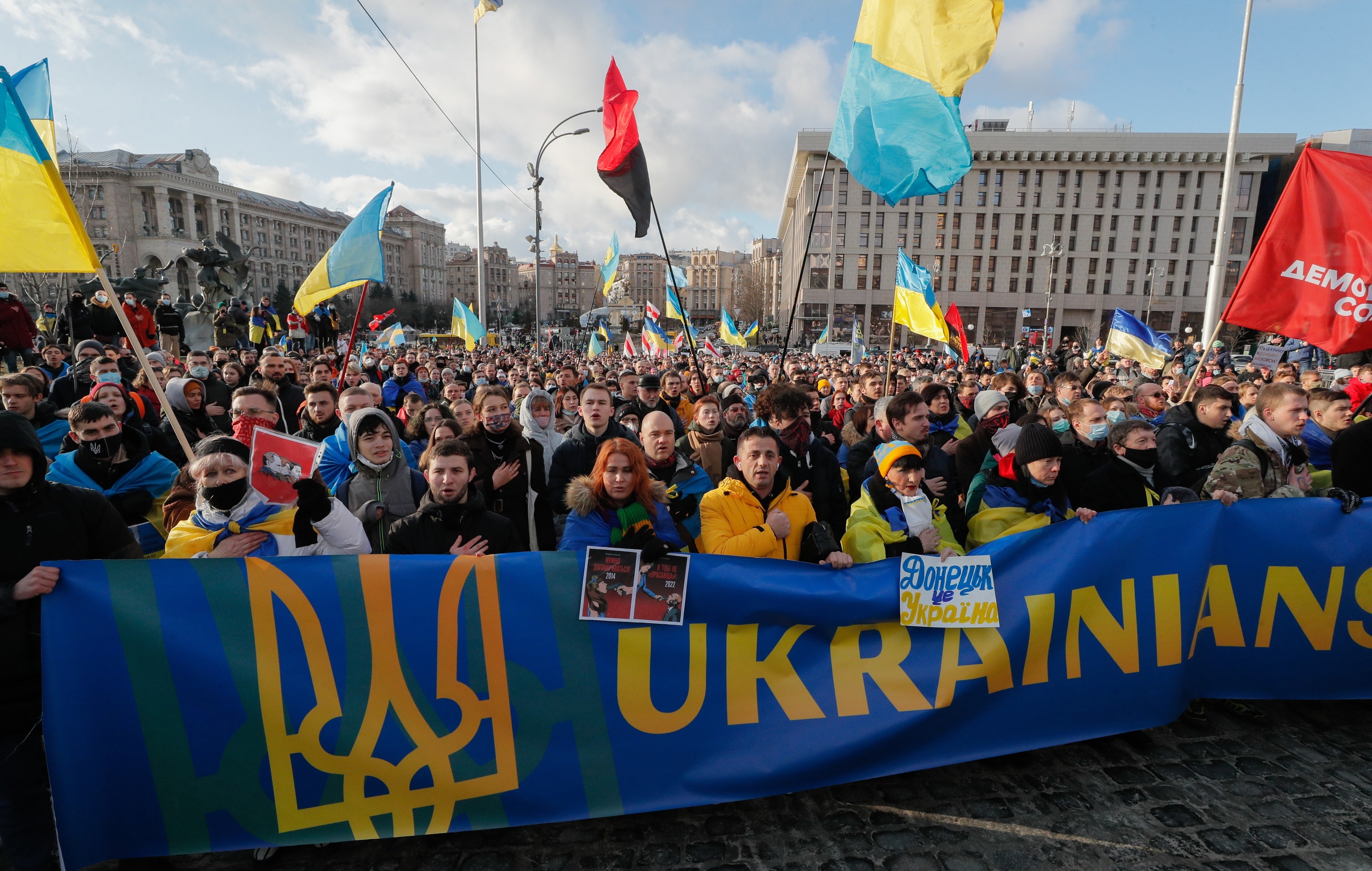 Ucrania y Rusia: Moscú afirma haber expulsado a un submarino de EEUU de sus  aguas | Internacional