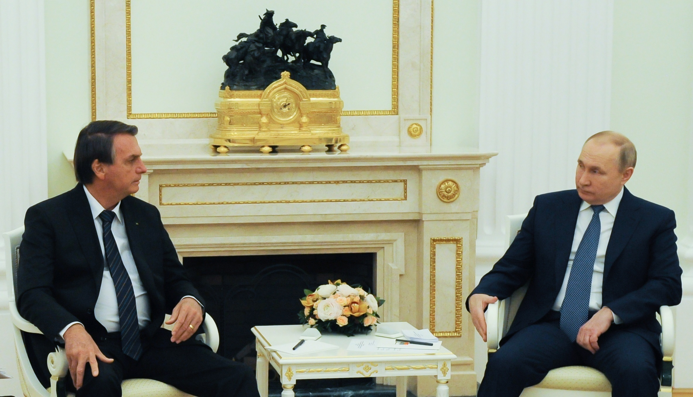 Jair Bolsonaro y Vladimir Putin reunidos hoy en Moscú.