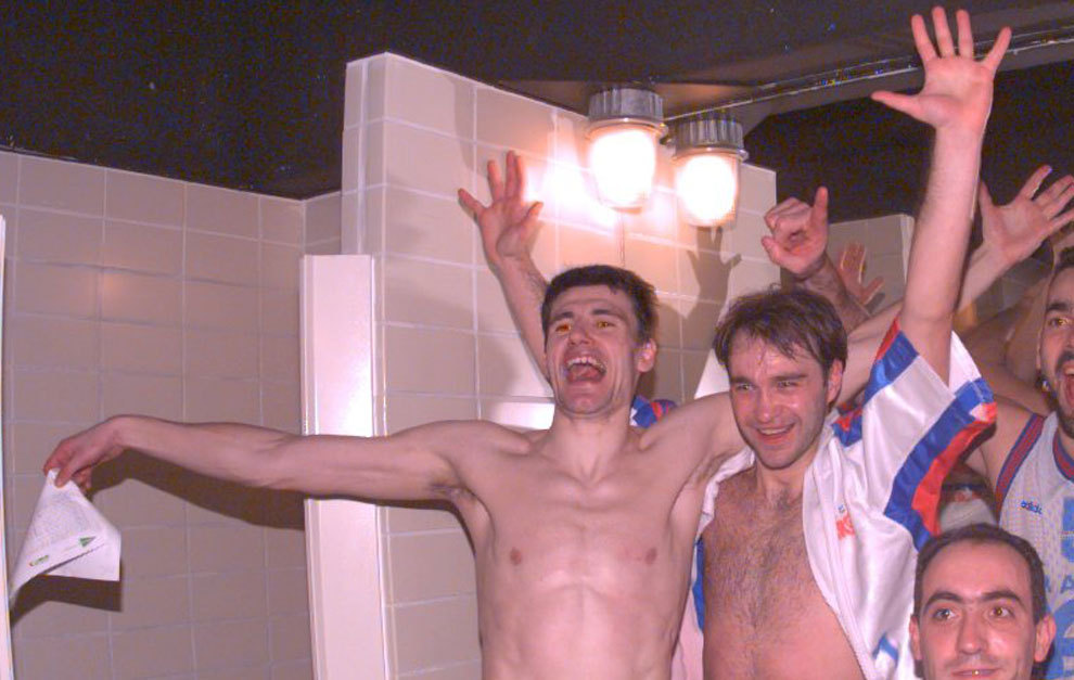 Pablo Laso y Perasovic, celebrando el triunfo.