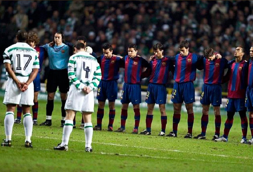 Minuto de silencio en Celtic Park, el 11 de marzo de 2004.