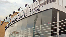 El hospital Miguel Servet de Zaragoza, donde permanece la menor ingresada.