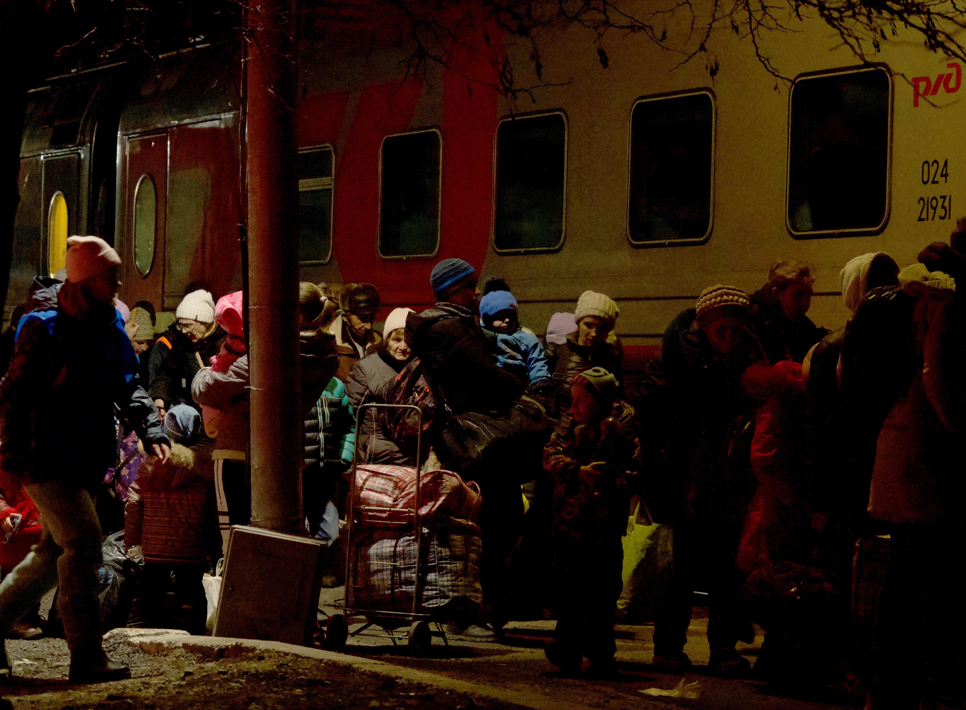 Evacuación en la autoproclamada República Popular de Donetsk a Rusia, en la ciudad de Taganrog.