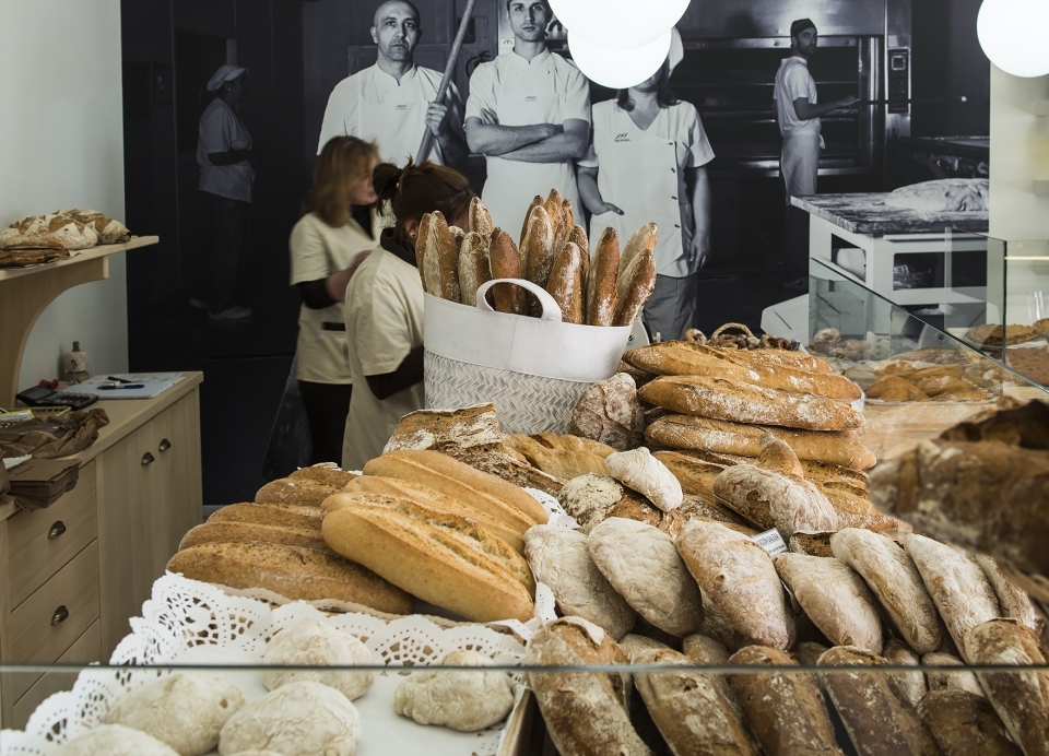 Interior de una panadería en Madrid.