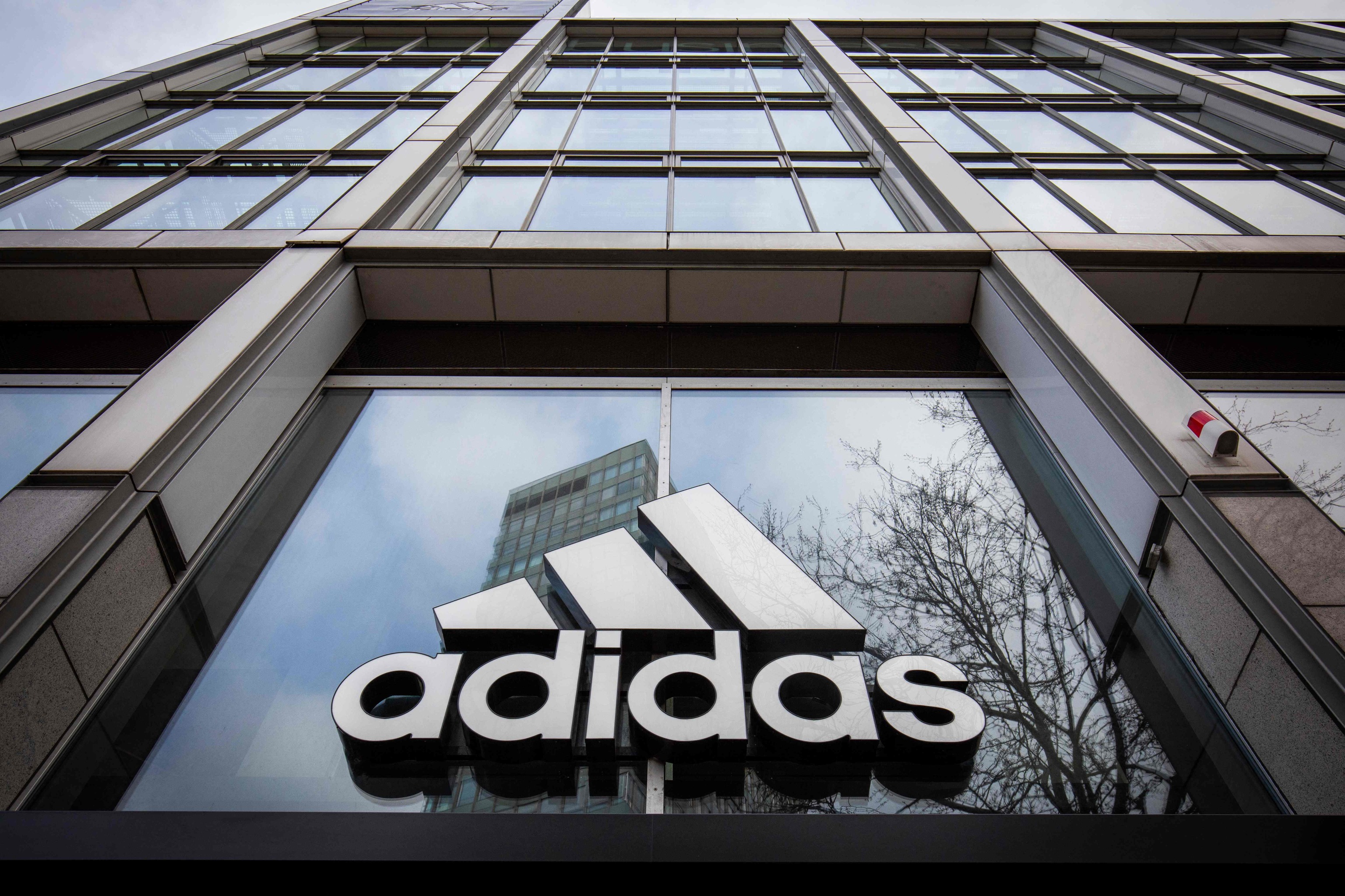 Adidas rompe con Federación de Fútbol de Rusia por la invasión de Ucrania | Fútbol