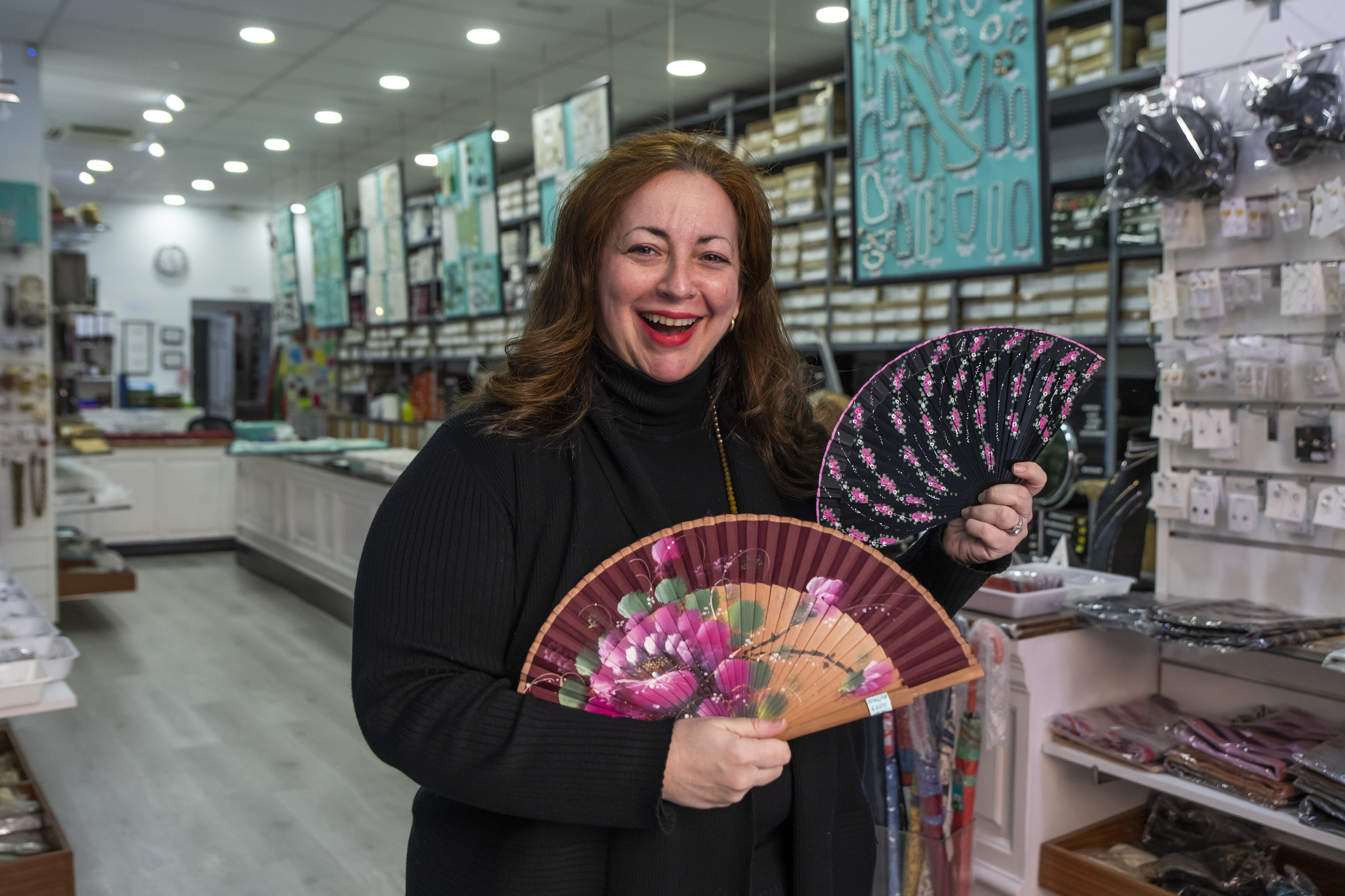 Lourdes González, en su tienda.