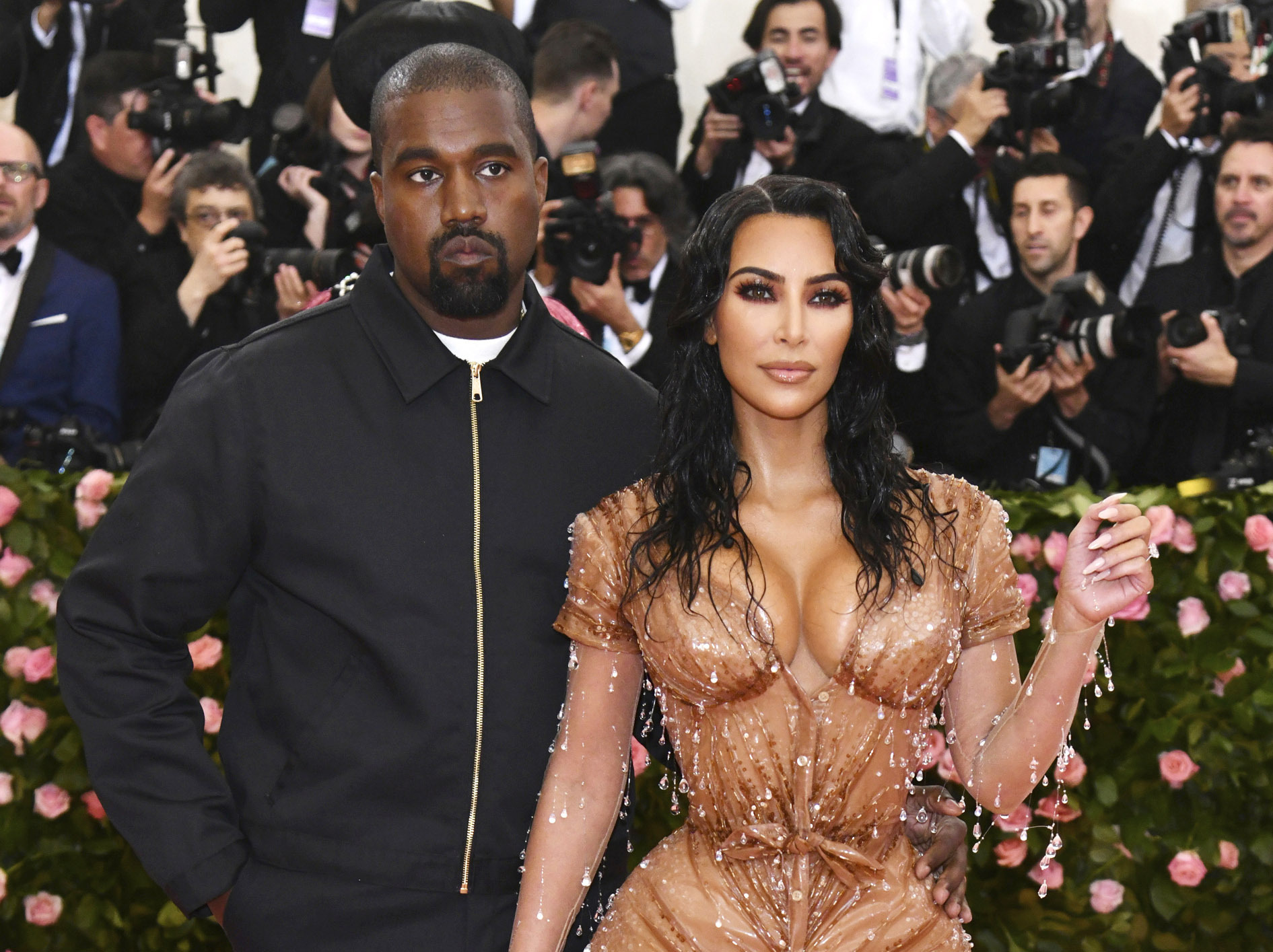 Kim Kardashian y Kanye West durante unos premios de moda en 2019.