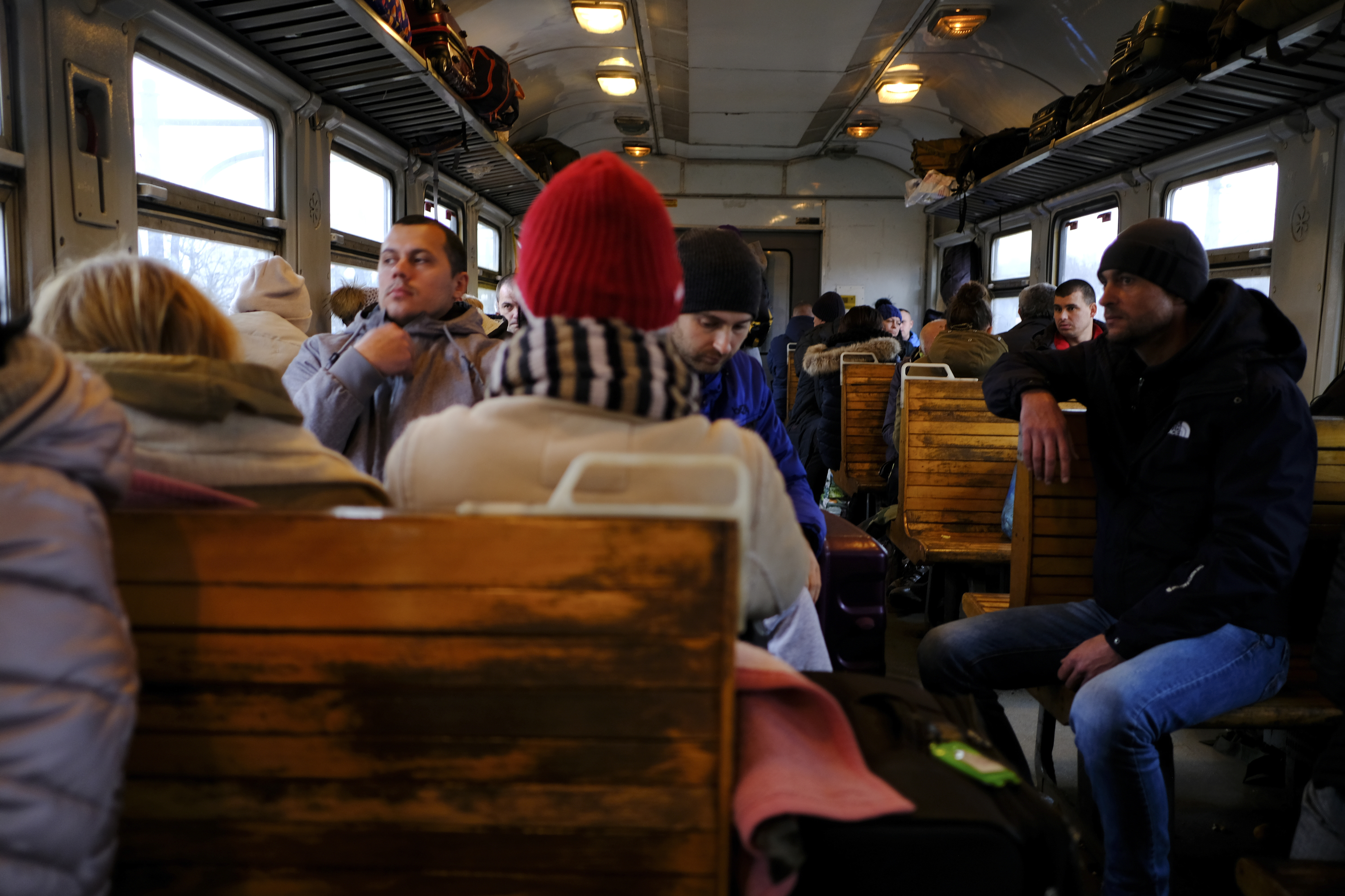 Pasajeros del tren con destino a Lepolis, Ucrania.