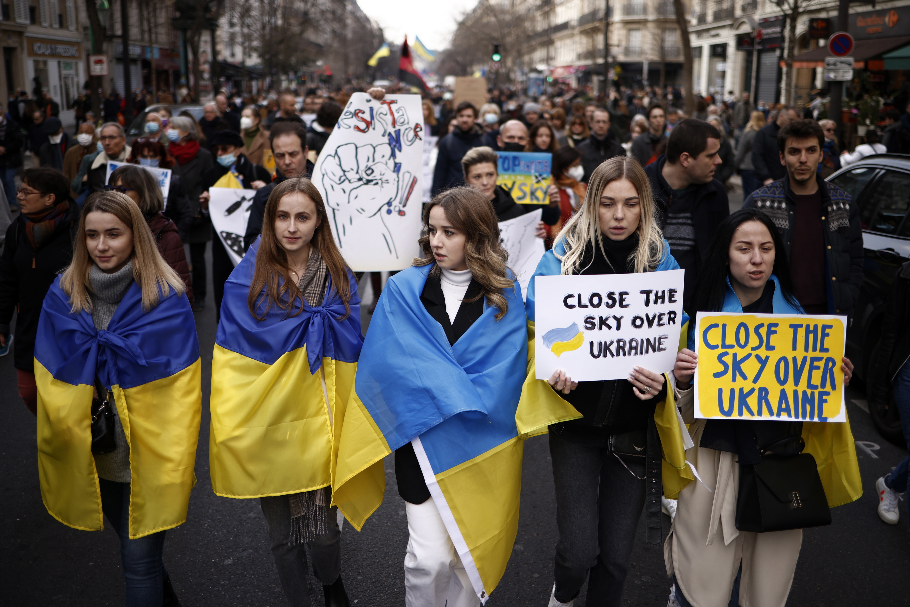 Manifestación en París contra el ataque de Rusia a Ucrania