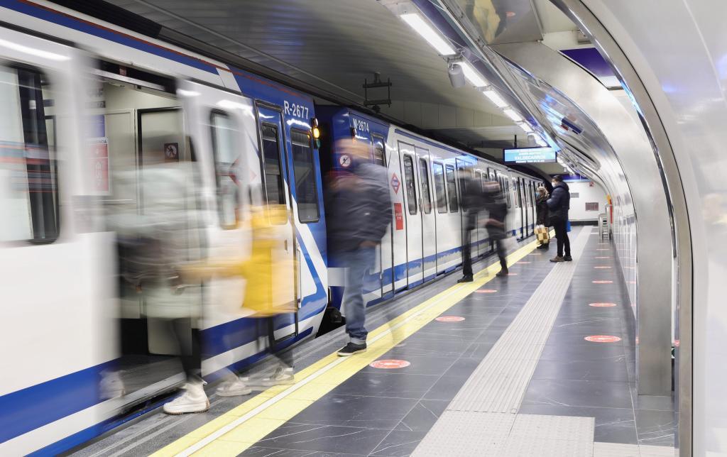 Andén del Metro de Madrid.