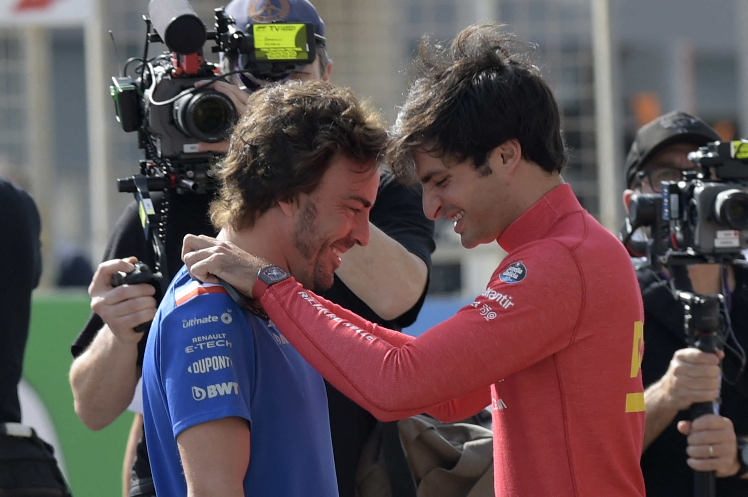 F1: El vínculo inagotable entre Alonso y Sainz: "La foto definitiva sería  verles juntos en el podio" | Fórmula 1 2022
