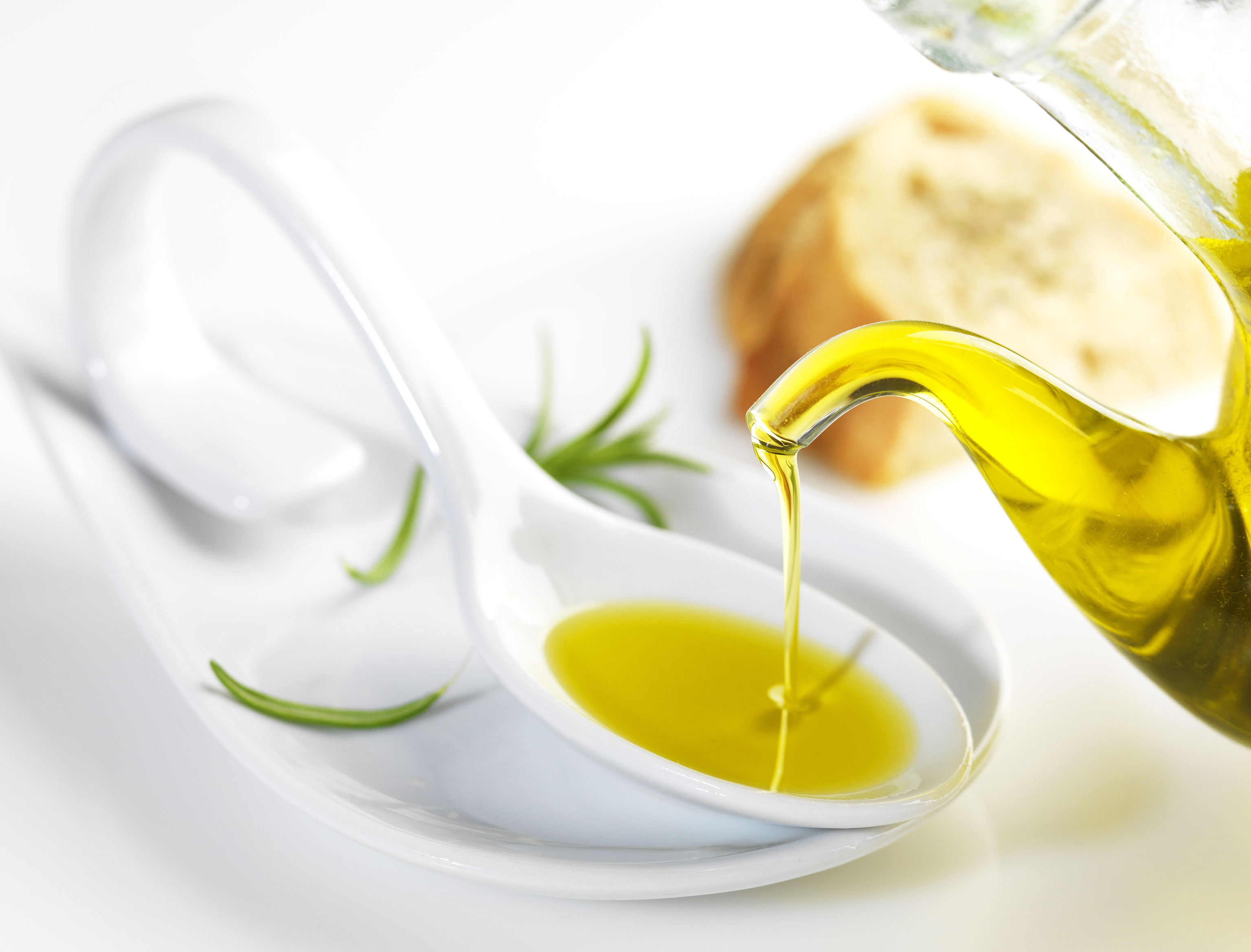 Tostadas de aceite de oliva virgen extra, una sana costumbre.