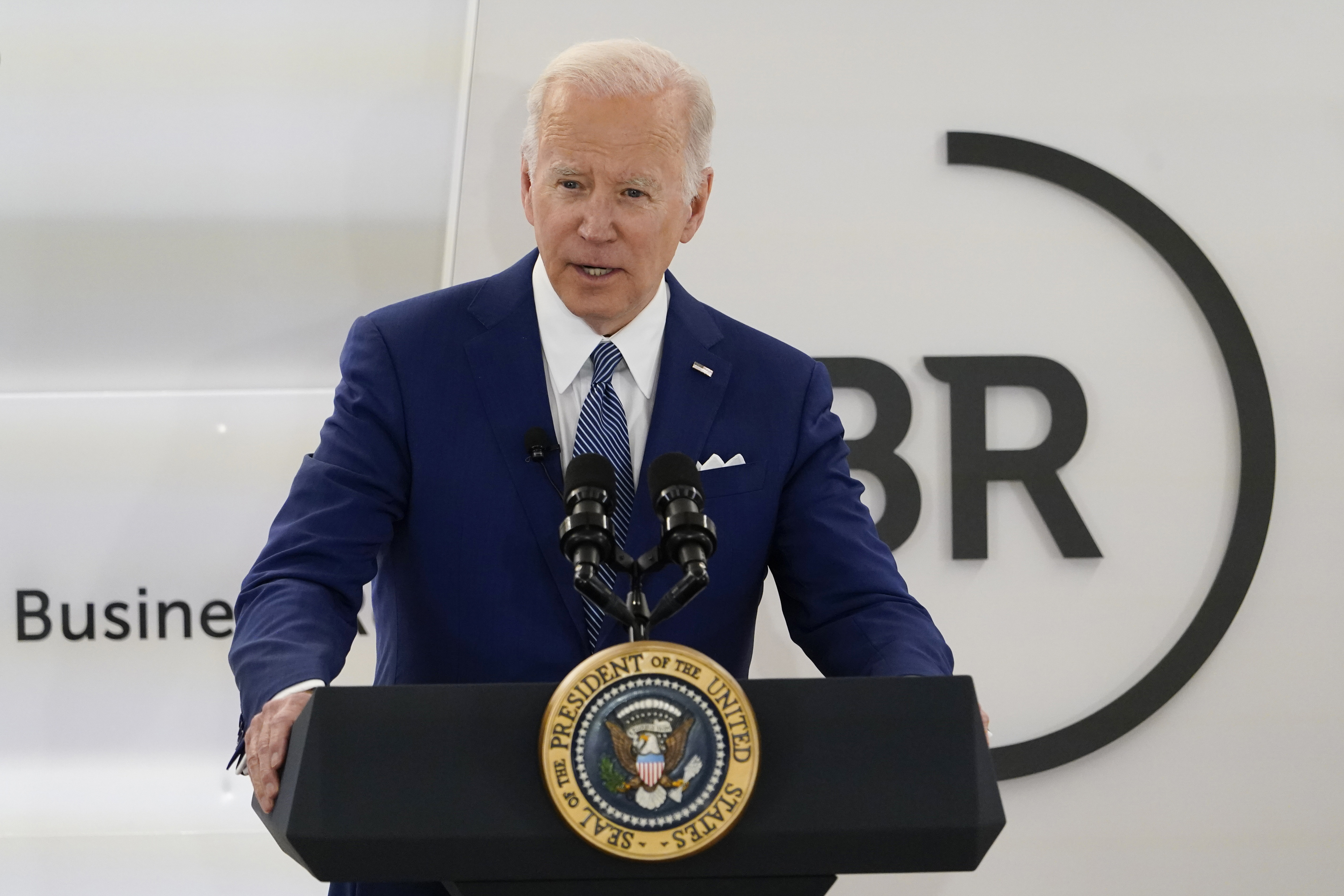 Joe Biden eleva el tono contra Rusia y asegura que Putin planea usar armas químicas y biológicas en Ucrania