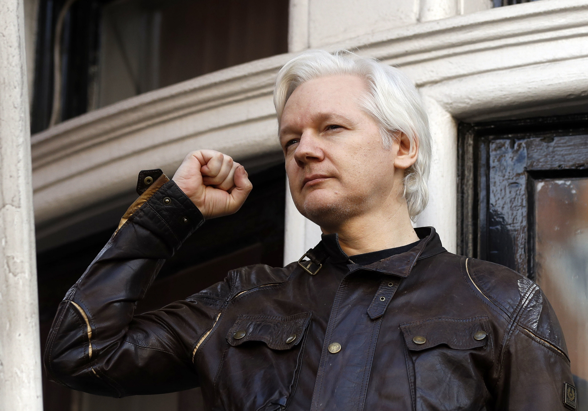 Assange, en 2017, en la Embajada de Ecuador.