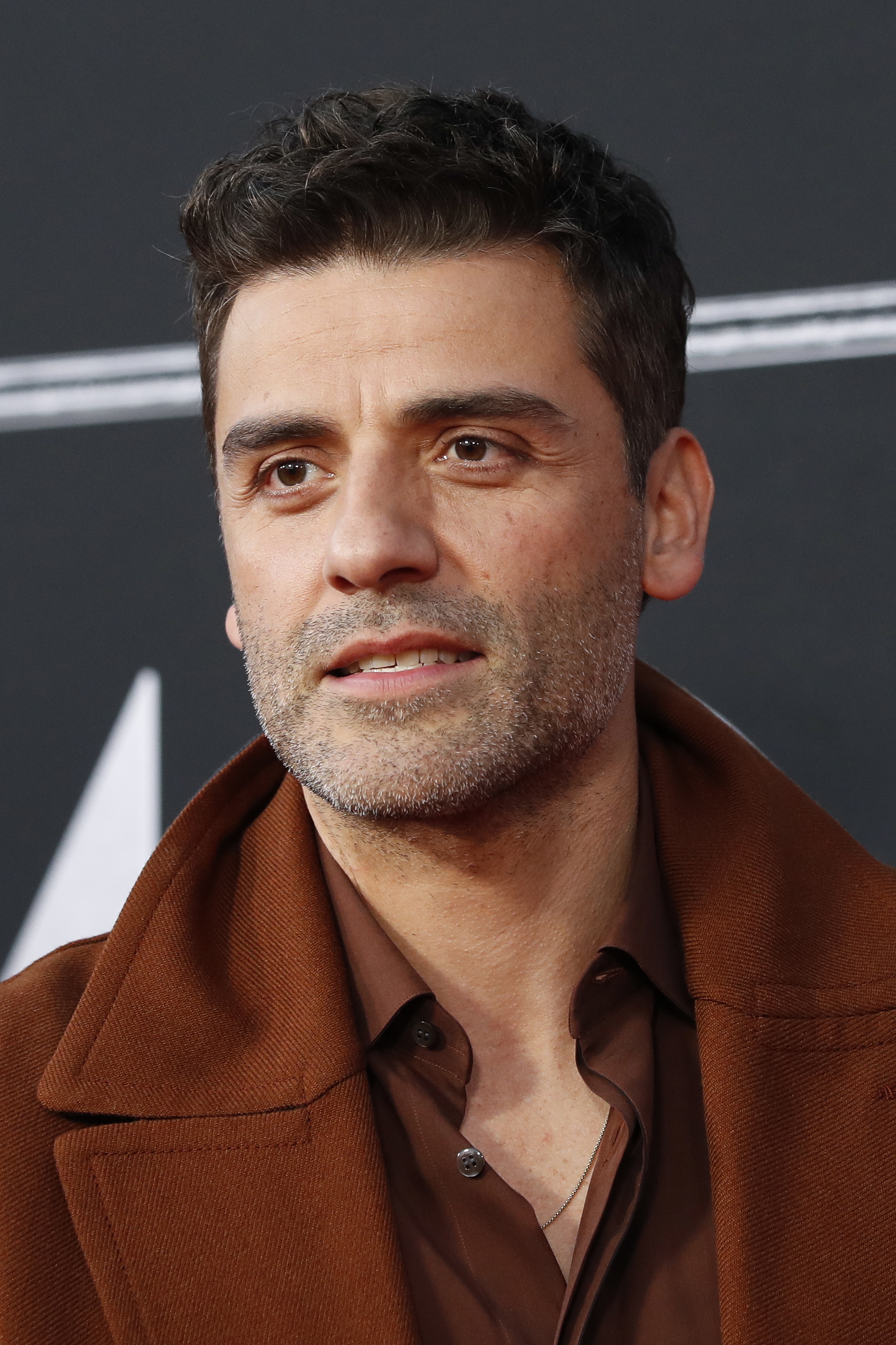 Oscar Isaac: "Consegu mejores oportunidades sin decir que era latino"