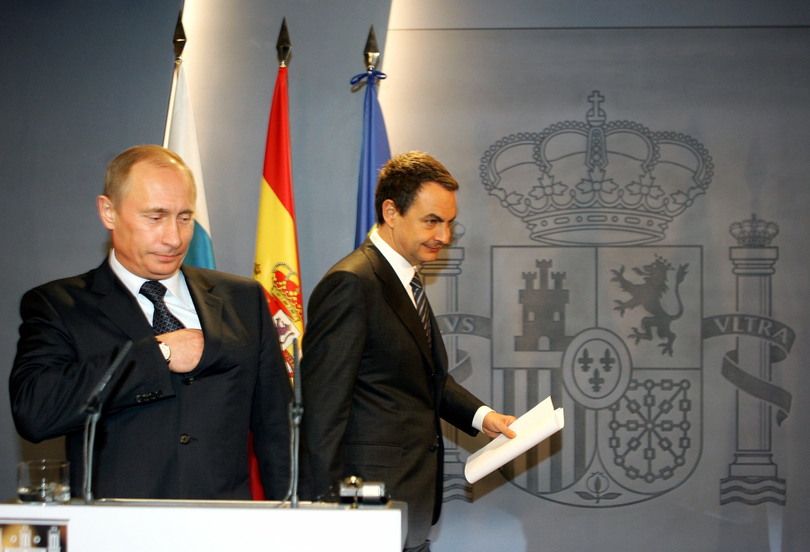 Vladimir Putin, junto a José Luis Rodríguez Zapatero, en su viaje en 2006