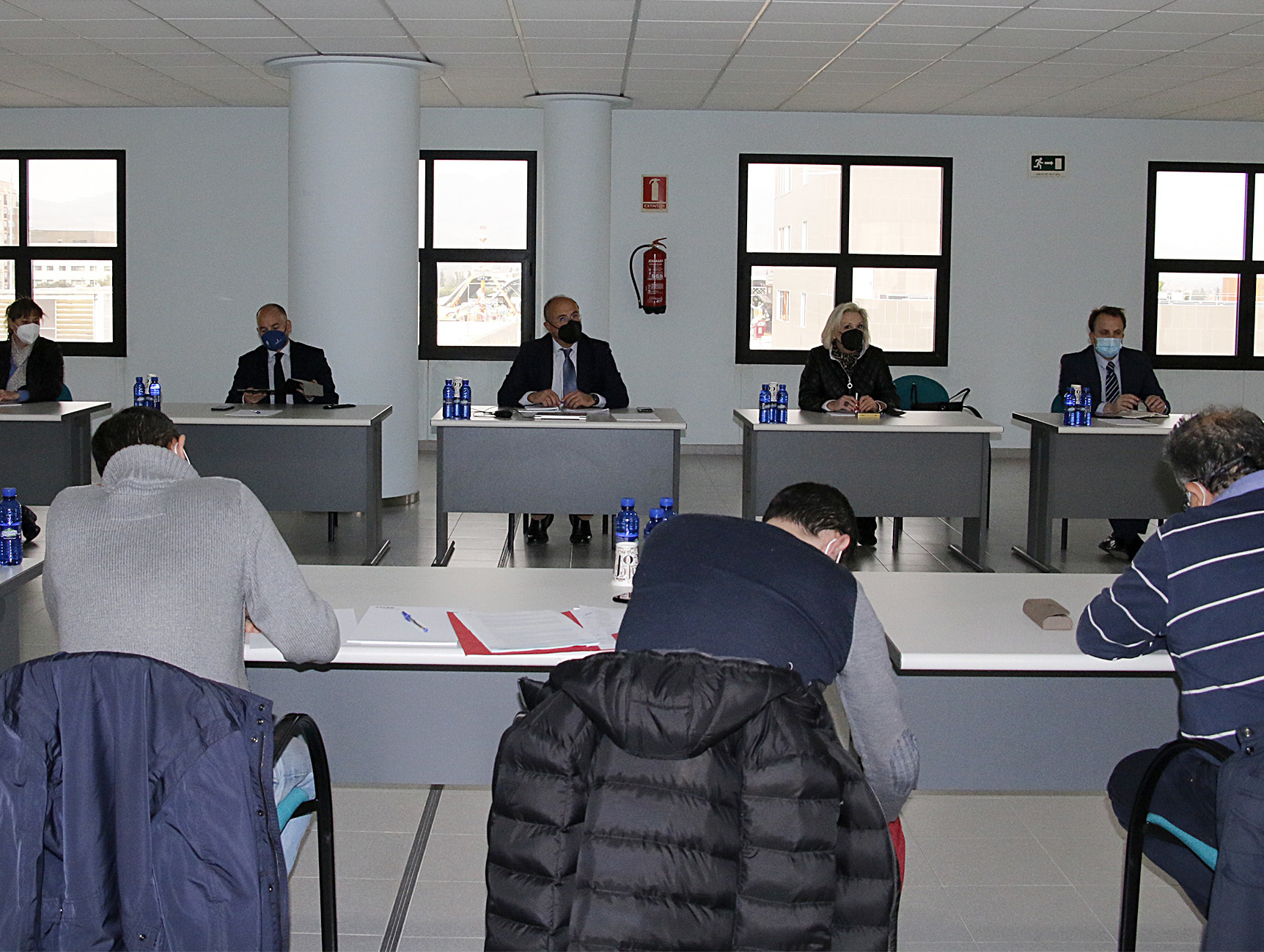 Segunda reunin de la mesa negociadora del convenio del sector azulejero en Ascer.