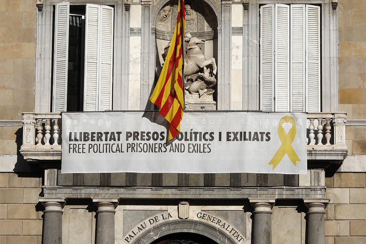 Belgas flamencos pagarn 1.450 euros para visitar la Barcelona de los lazos amarillos