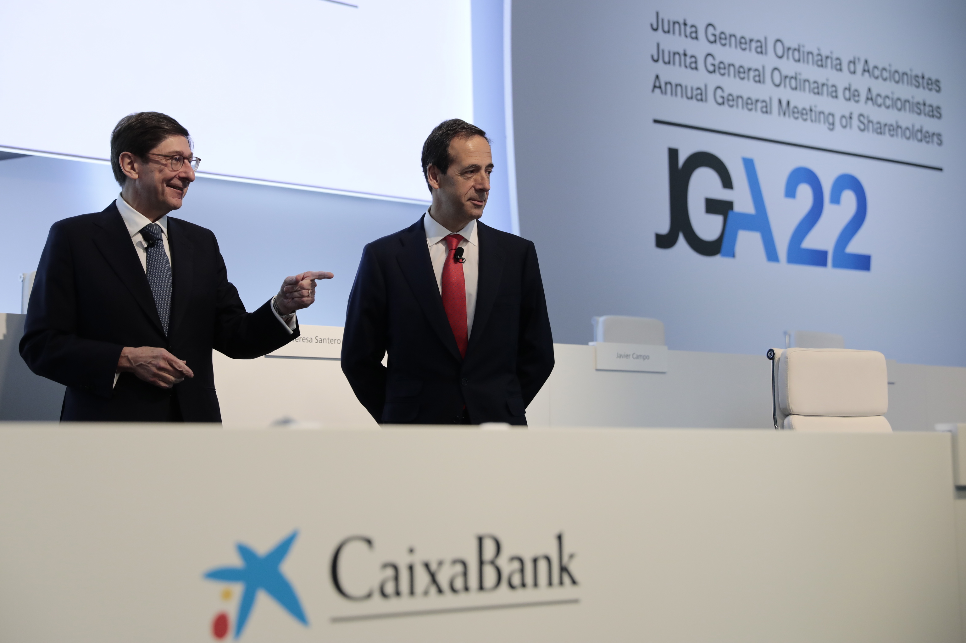 El presidente y el consejero delegado de CaixaBank, José Ignacio Goirigolzarri y Gonzalo Gortázar.