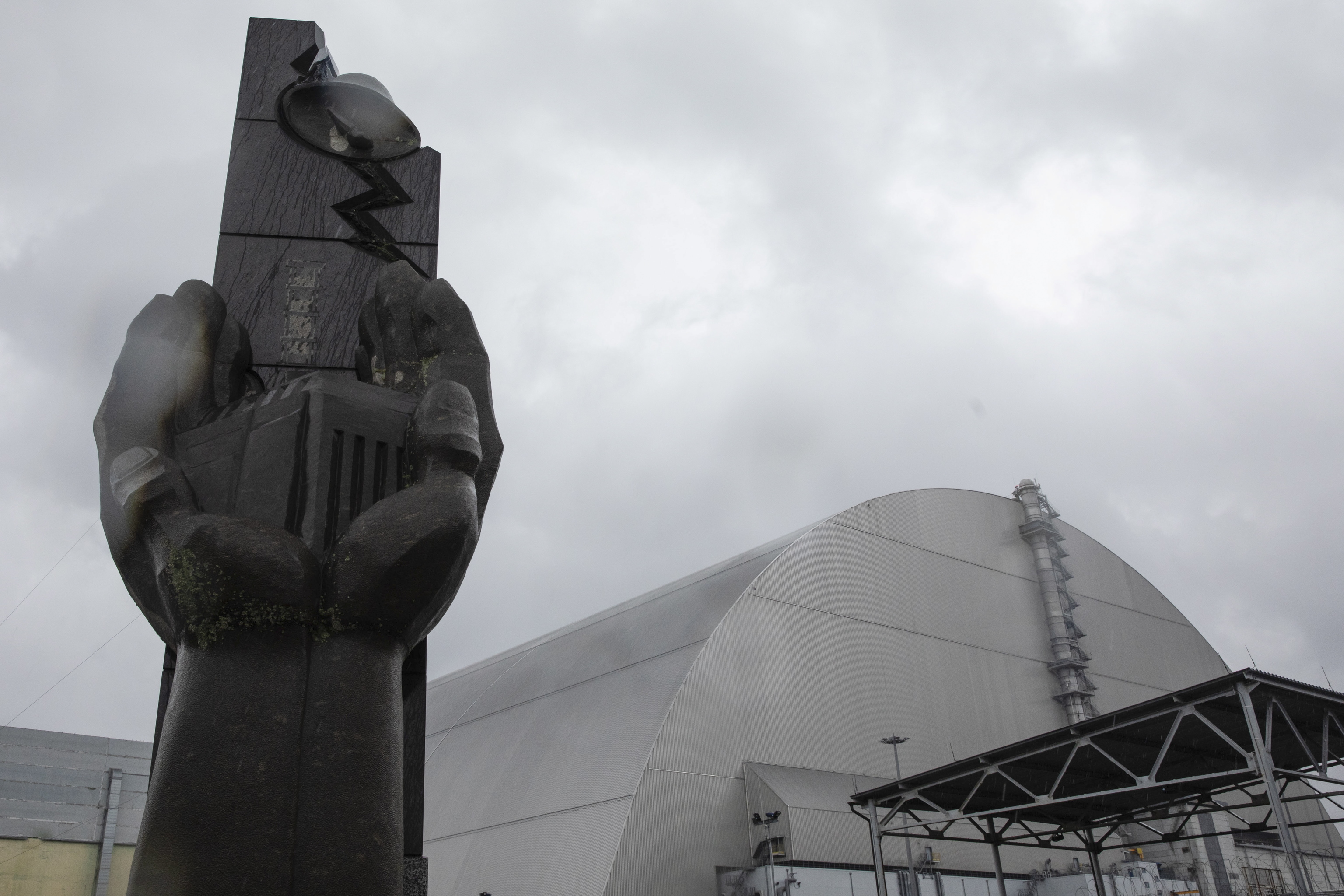 Ucrania dice que los soldados rusos robaron sustancias radioactivas de Chernóbil